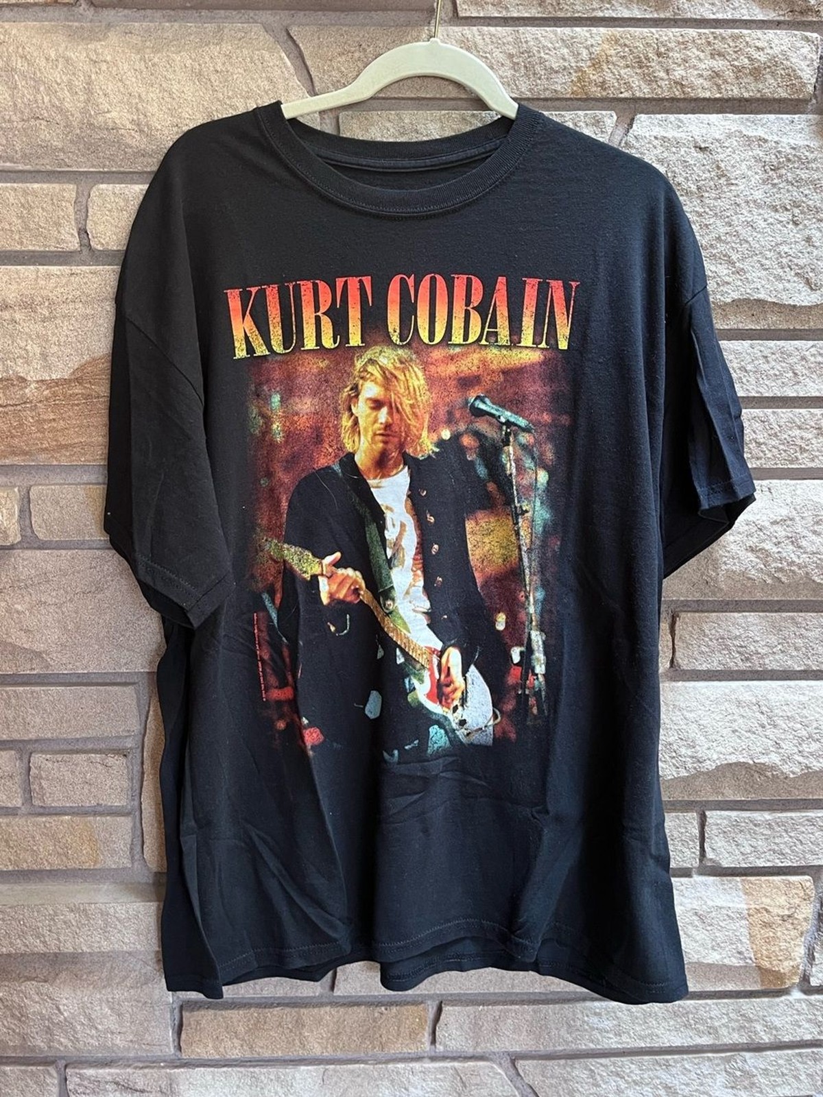 Kurt Cobain Nirvana MTV Unplugged Graphic Tshirt Black 1x