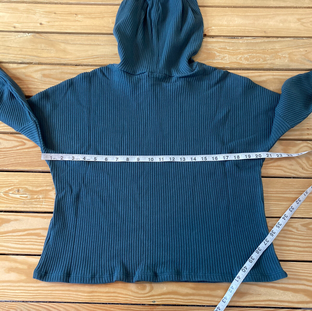 lett NWT women’s ribbed pullover hoodie Sweater size S green R12