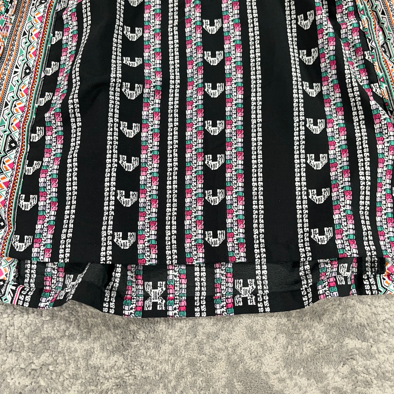 World Market Tunic Blouse Womens Small S Black Pastel Aztec Print Peasant Boho