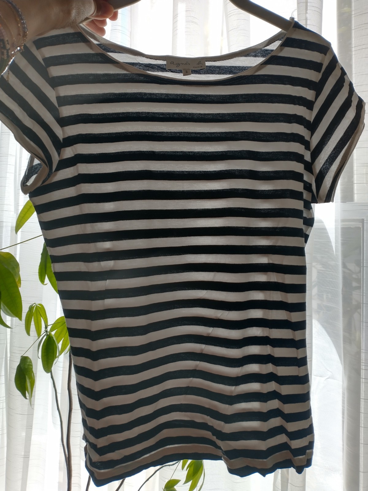 Agnes b. Black White Striped T-shirt Cap Sleeves Boatneck size 2