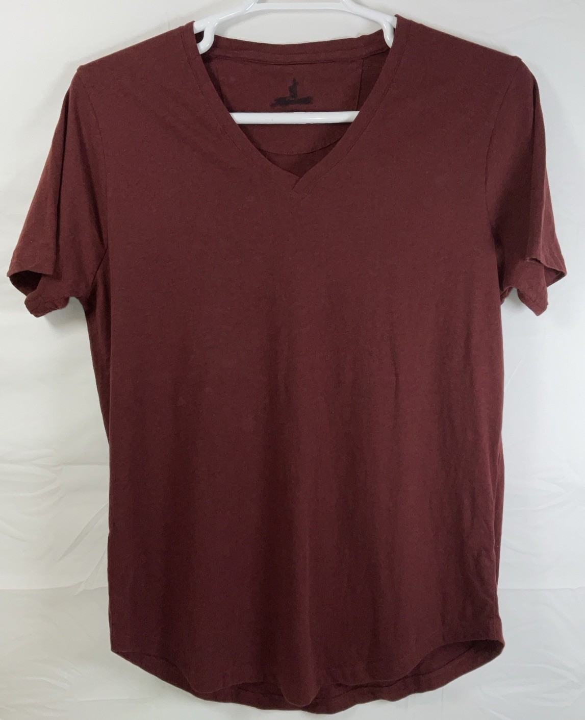 NWOT Women’s Johnnie-O Merediths Short Sleeve 100% Cotton T-Shirt Burgundy Large