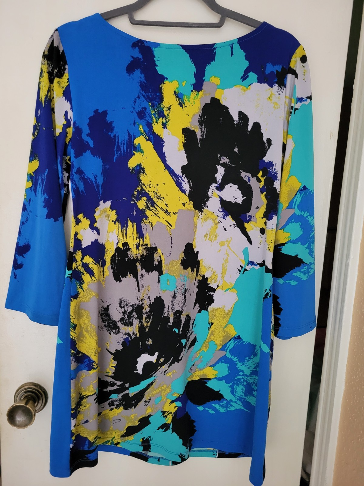 Style & Co Size XS/S Black/Blue/Yellow/Silver 3/4 Sleeve Woman BEAUTIFUL TOP