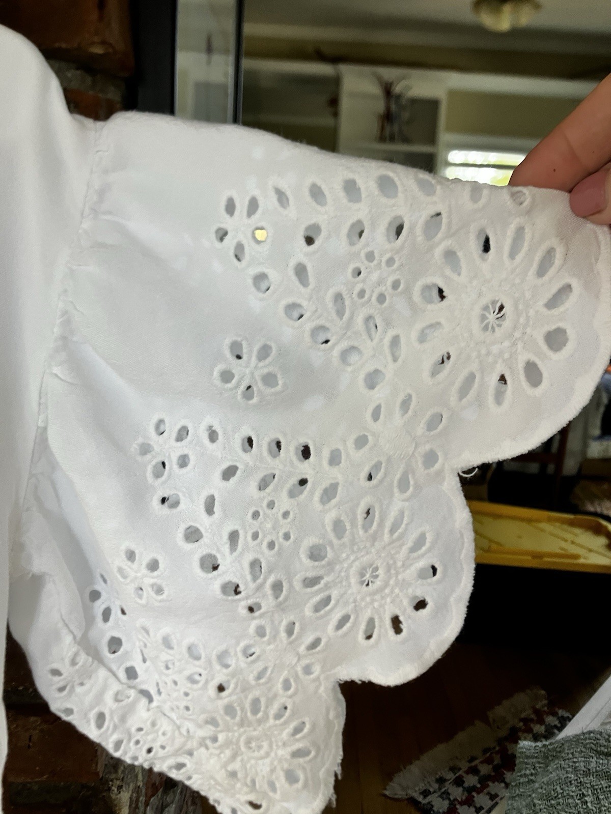 Style Envy White Boho Eyelet Scalloped Sleeve Blouse Rayon Crop Top