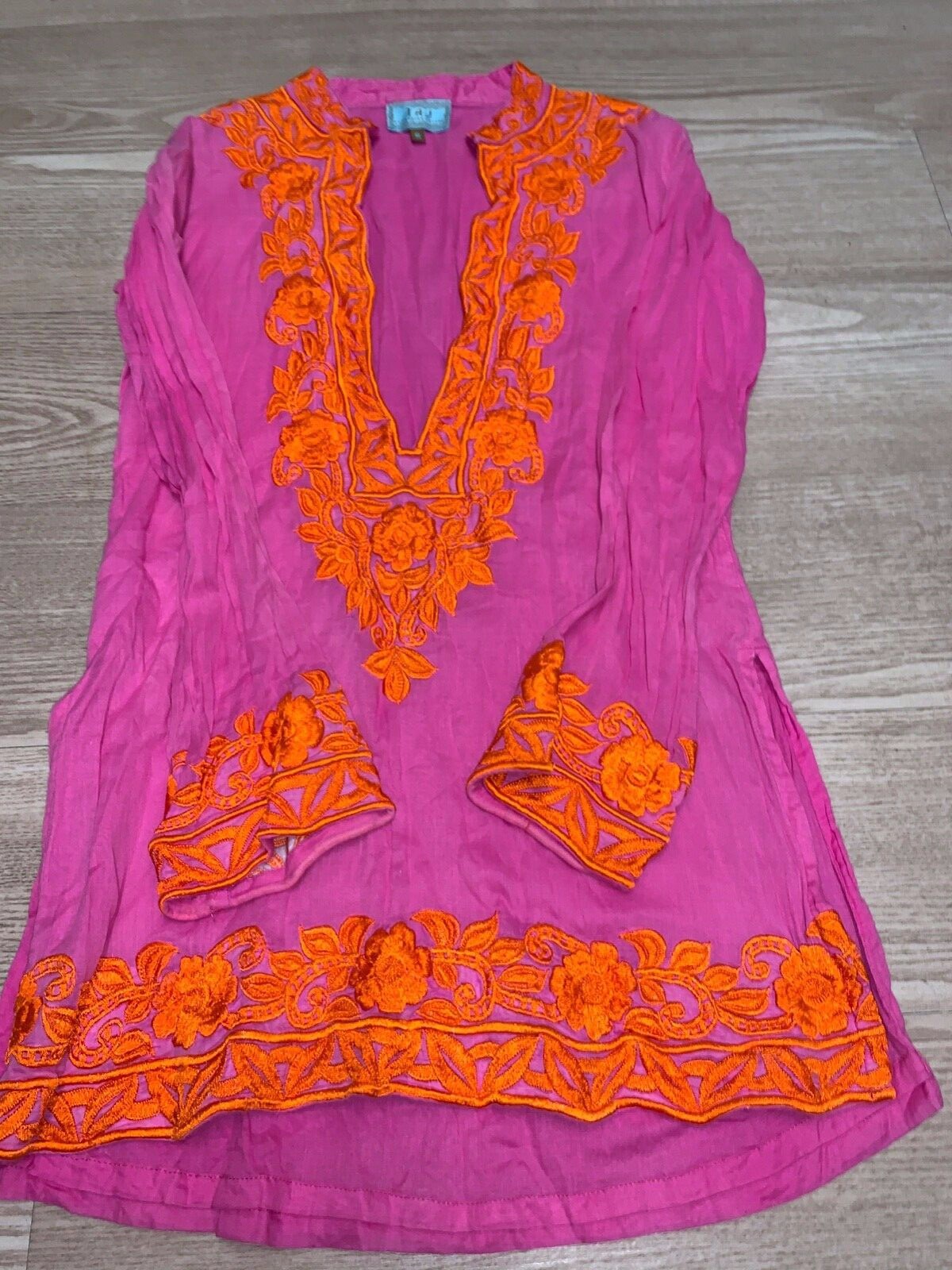 Taj by Sabrina Crippa Pink & Orange Emb Long Sleeve V Neck Tunic Top – S