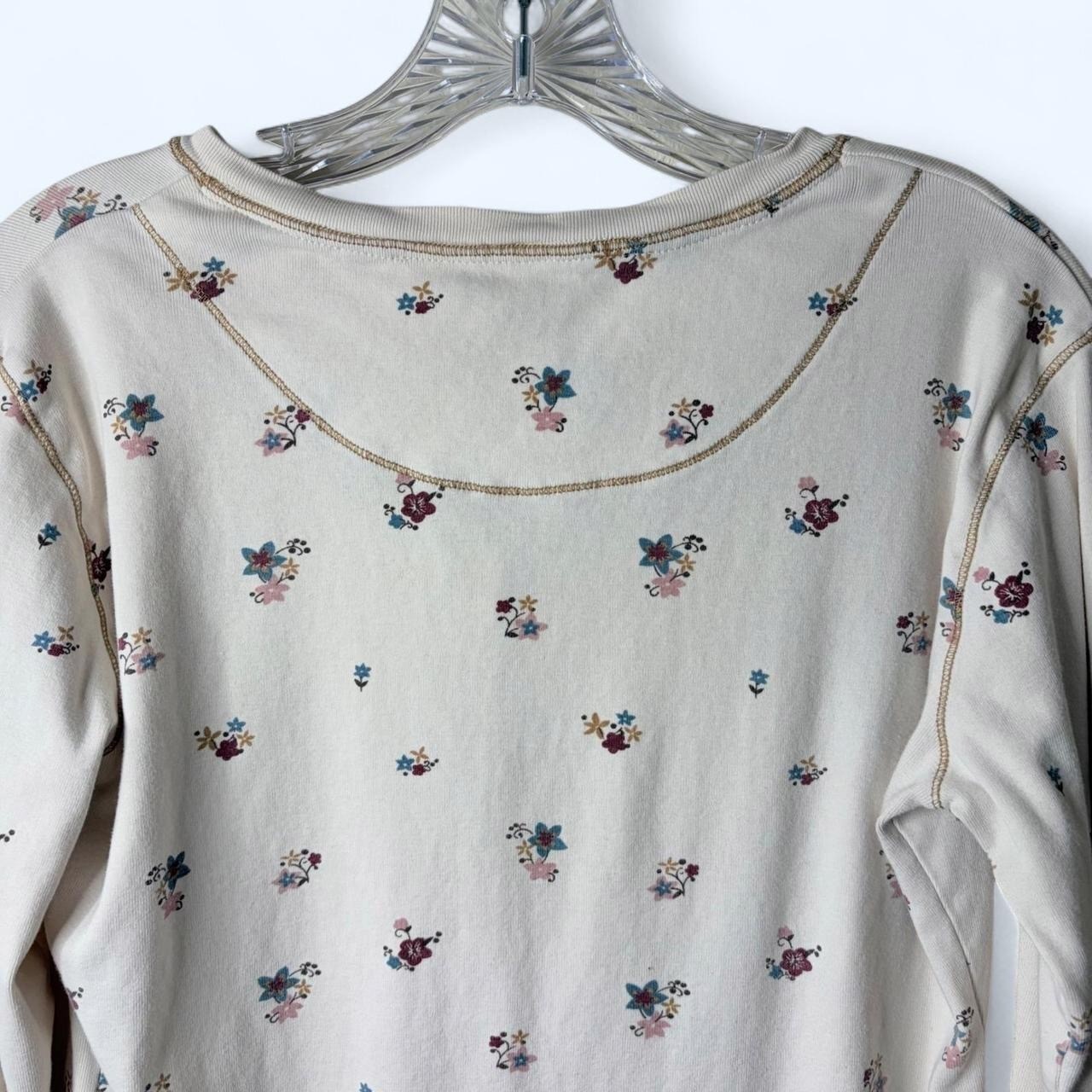 Natural Reflections Cream Floral Henley Long Sleeve Shirt Size M Cottagecore