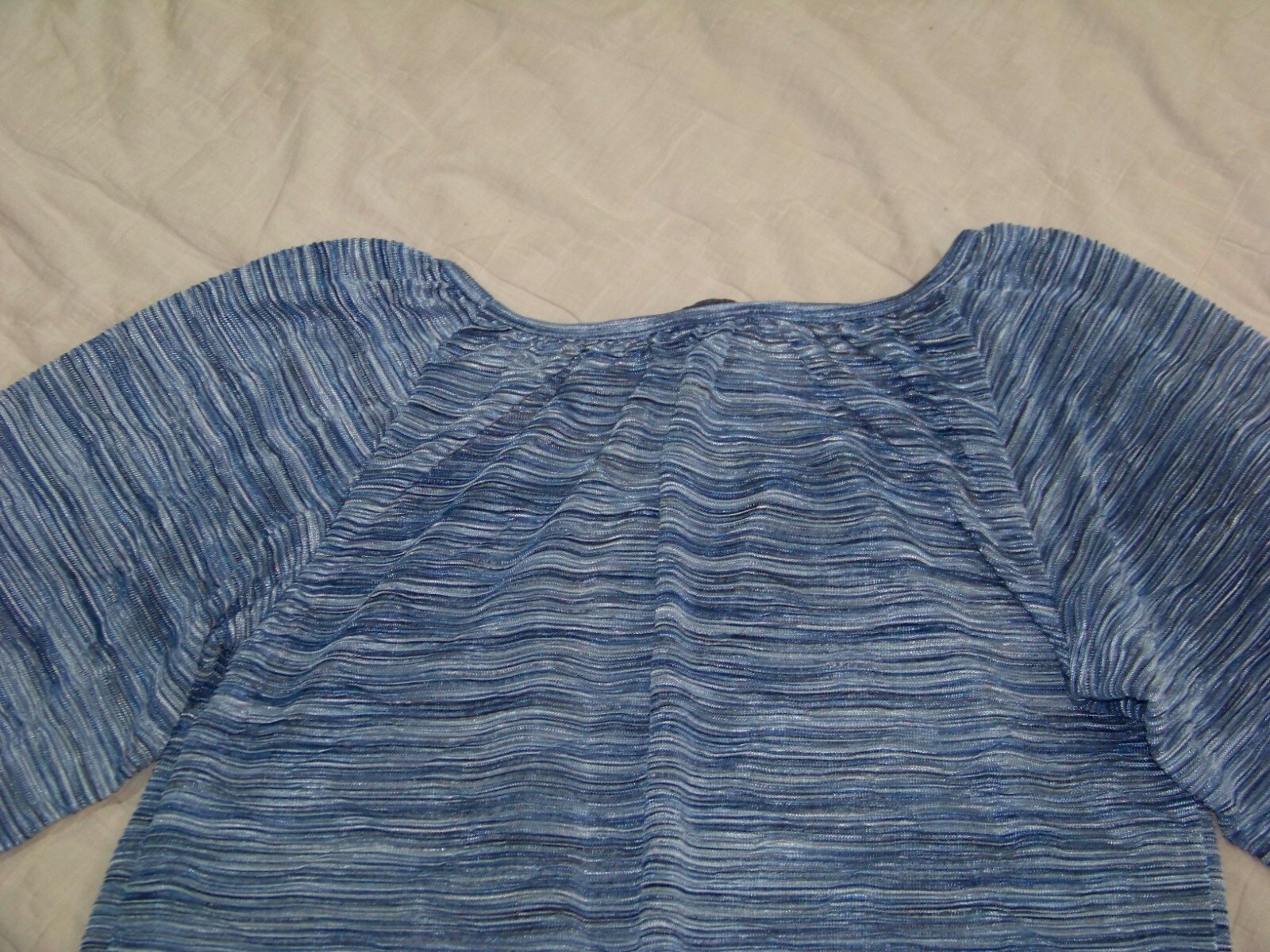 Women’s Unlisted by Kenneth Cole Pullover Top – L – New with Tag