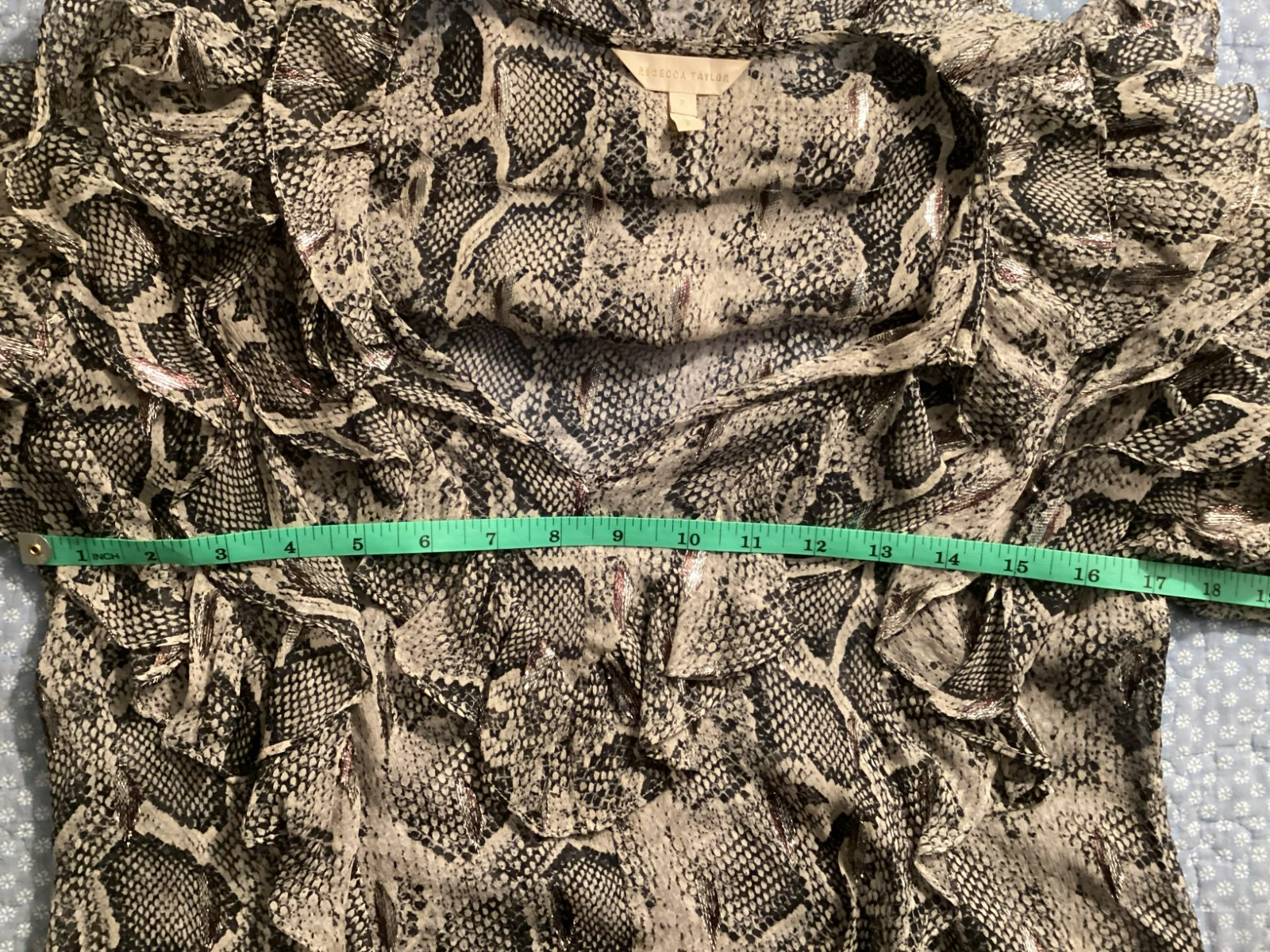 Sheer silk snake print short-sleeved blouse by Rebecca Taylor – Size 2