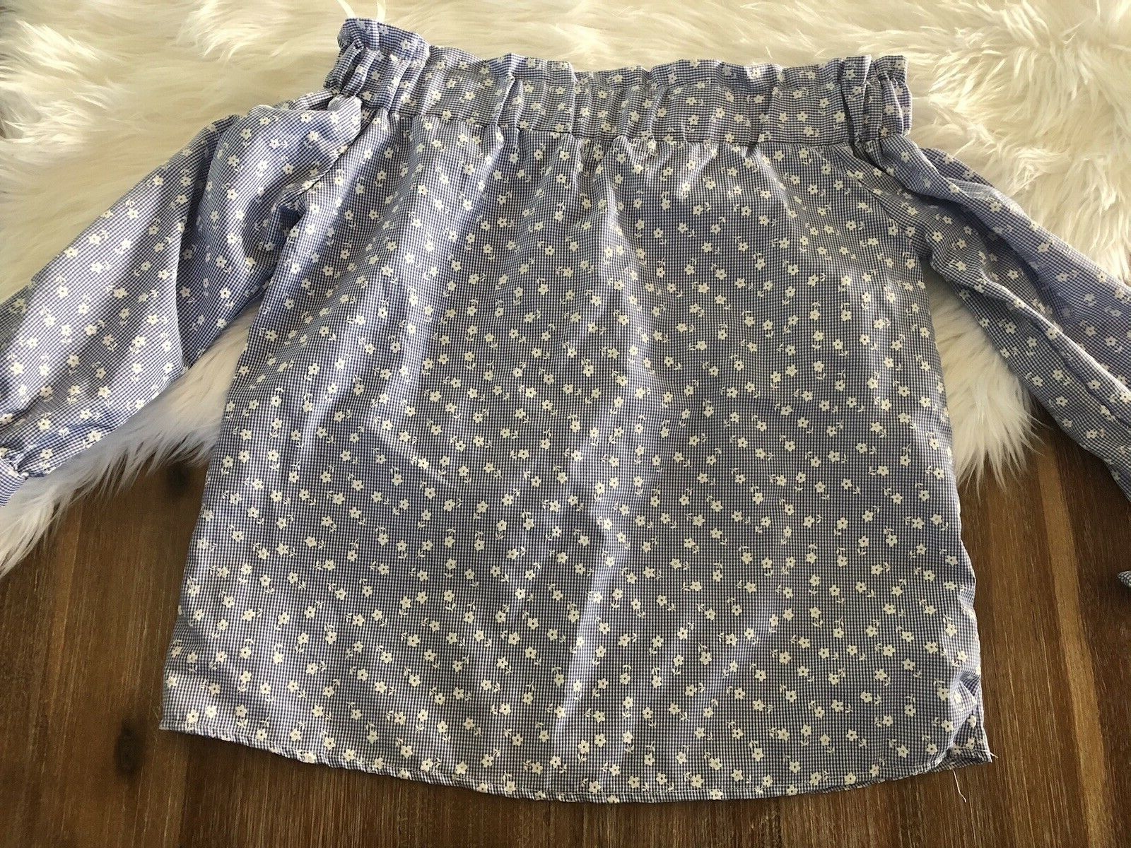 Love Notes Women’s Off The Shoulder Top – Blue – Plaid With Flowers – M