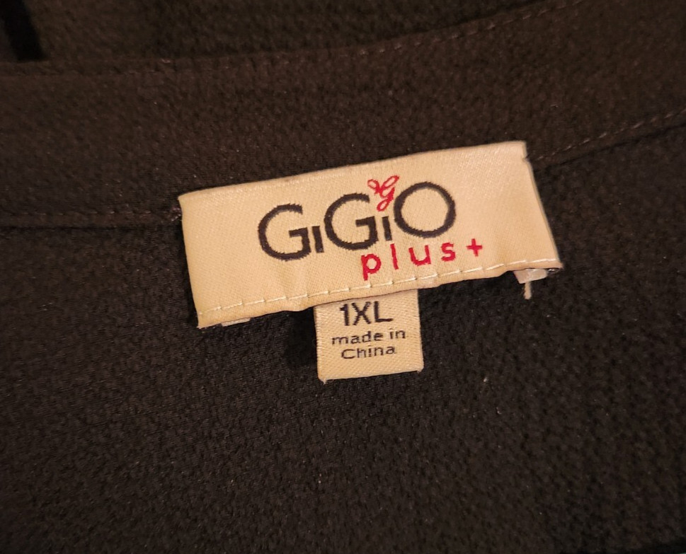 GiGiO Plus Black Tunic Blouse size 1XL Ruffle Sleeves