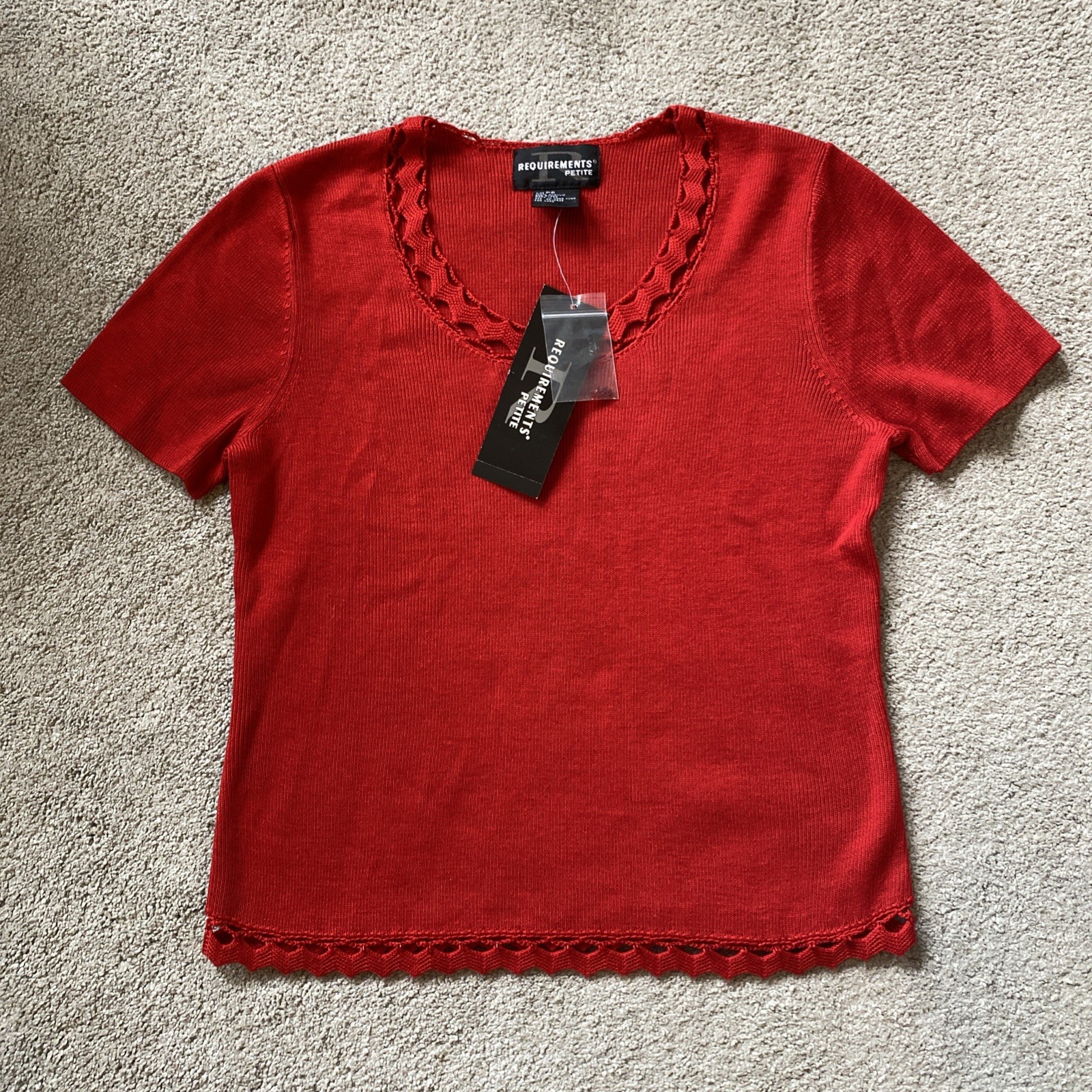 Requirements Women Shirt PS Petite Chili Red Short Sleeve Fantasia Holiday NWT