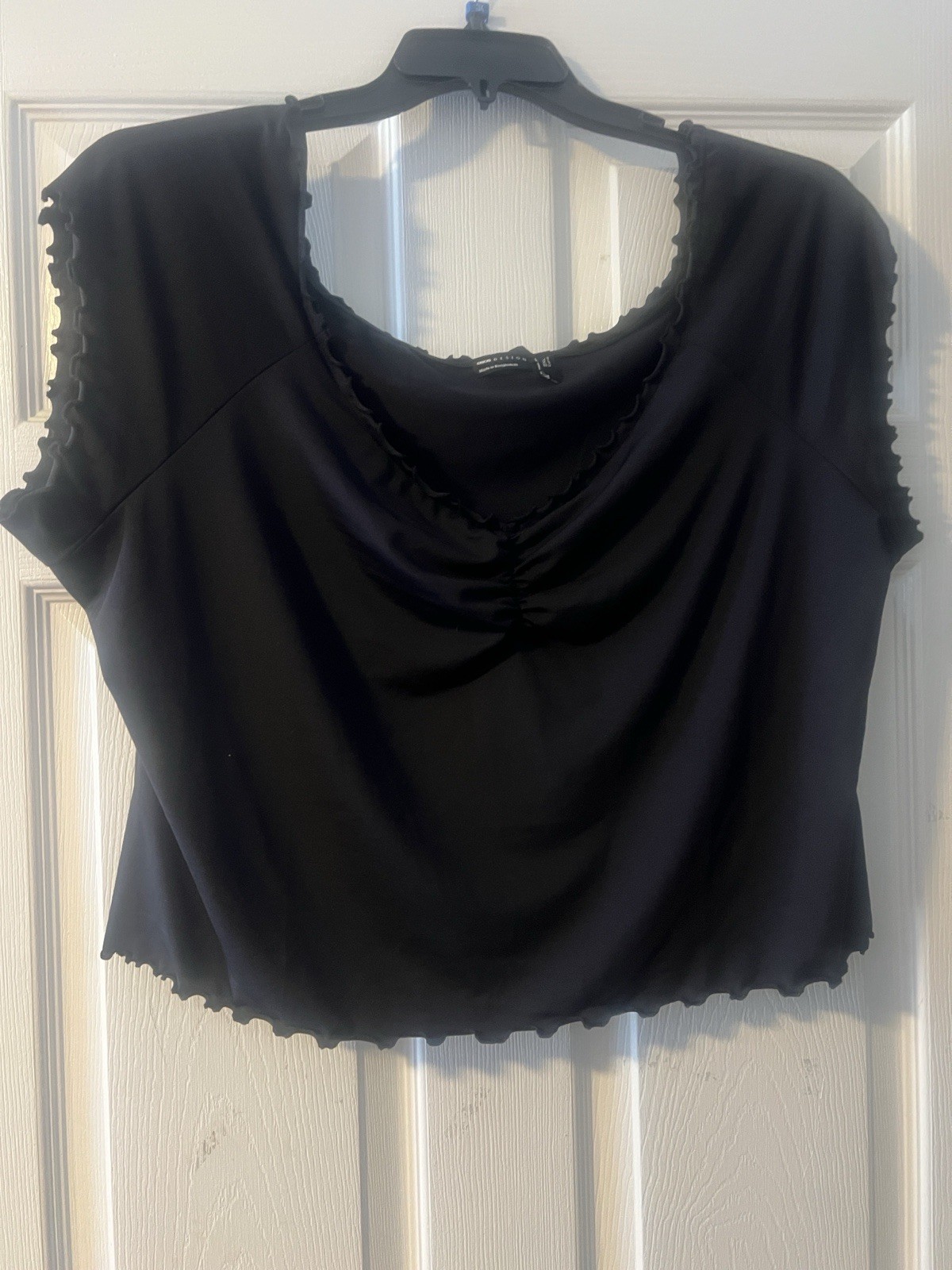 ASOS DESIGN Black Solid Cowl Neck Ruffle Trim Cap Sleeve Top Women’s 2XL