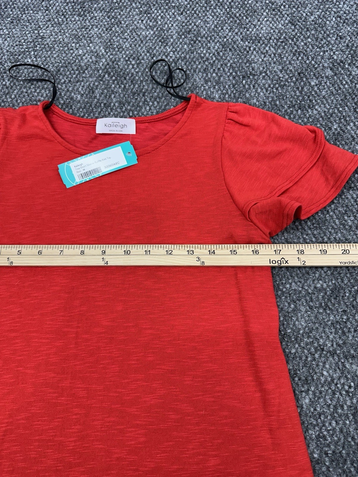 Kaileigh Women’s Medium Tina Short Sleeve Ruffle Knit Tee Red – New