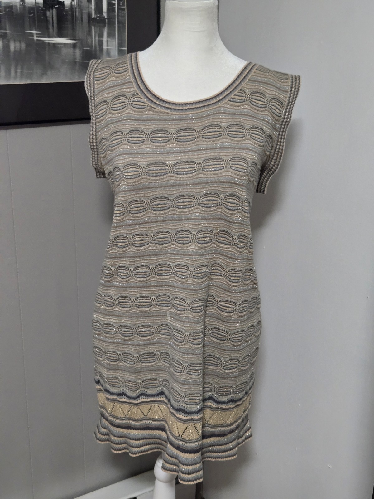 Hazel Vneck Sleeveless Tunic Top With Sparkle Size Large