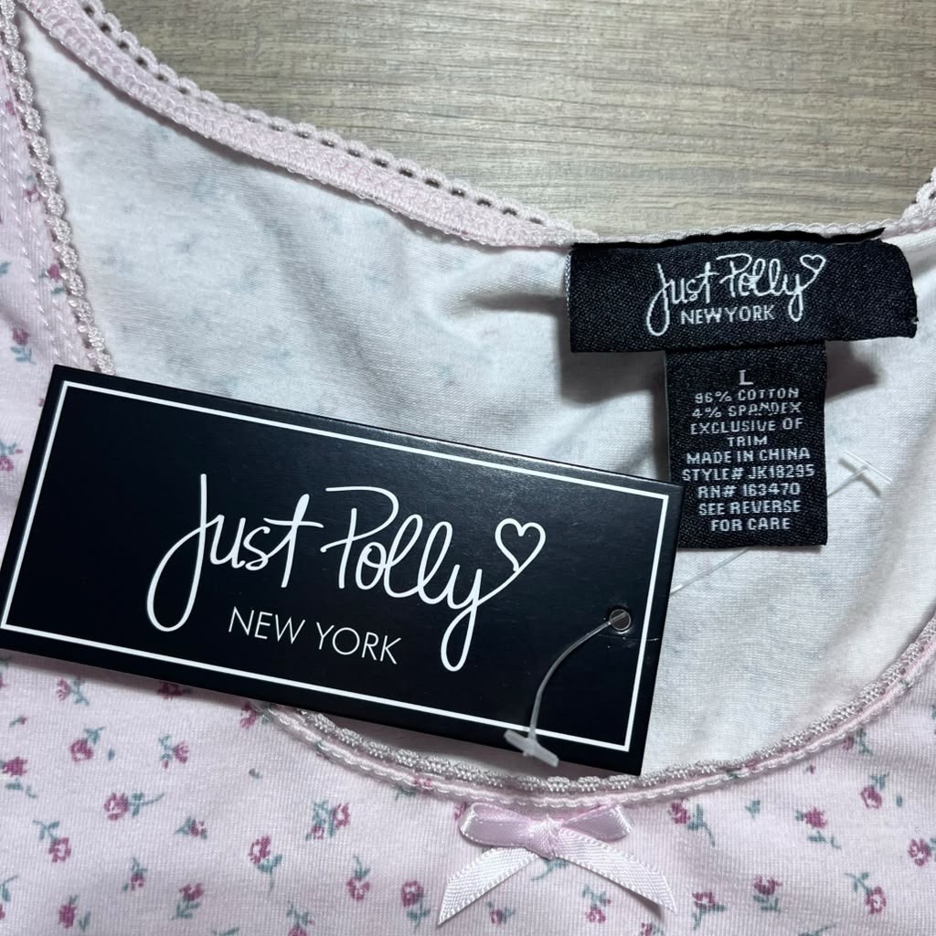 Just Polly New York Juniors Long Sleeve Floral Cropped Top Size Large Pink