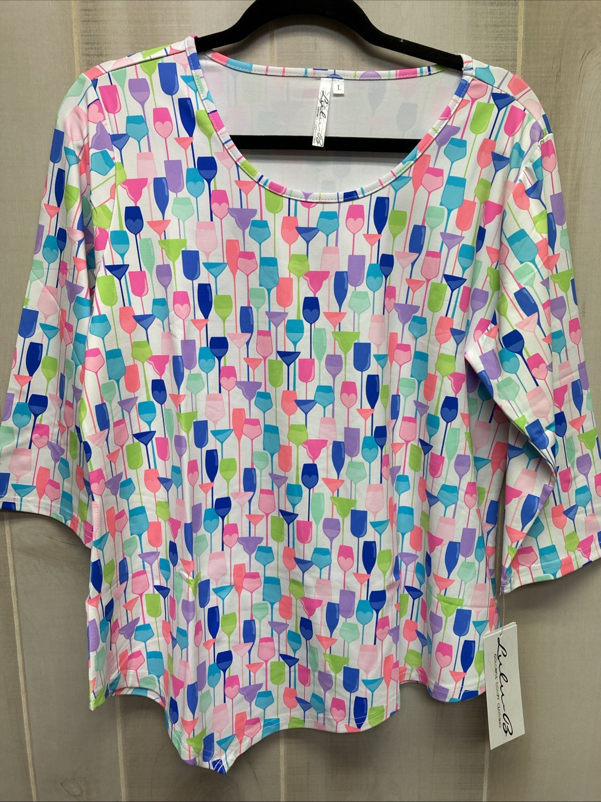 L Lulu B Top Multicolor Wineglass