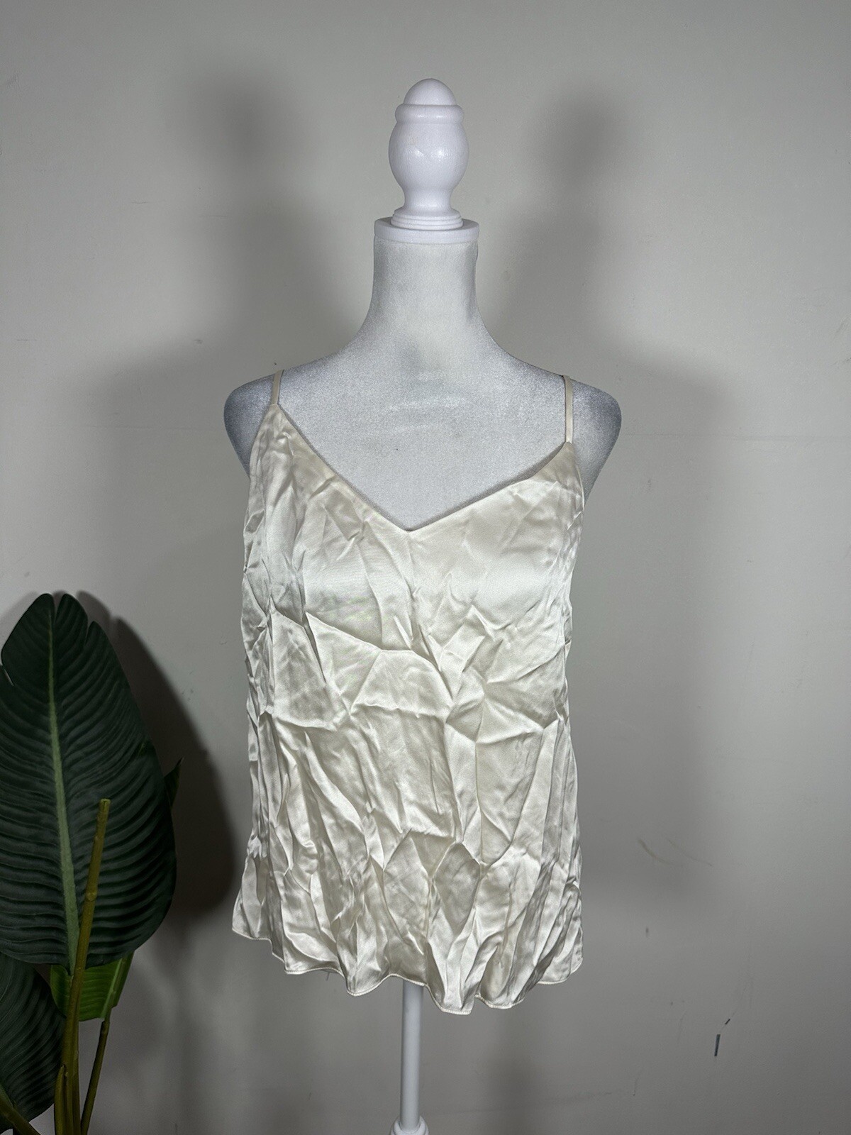 Intermix Women’s Ivory Colored Camisole Size S