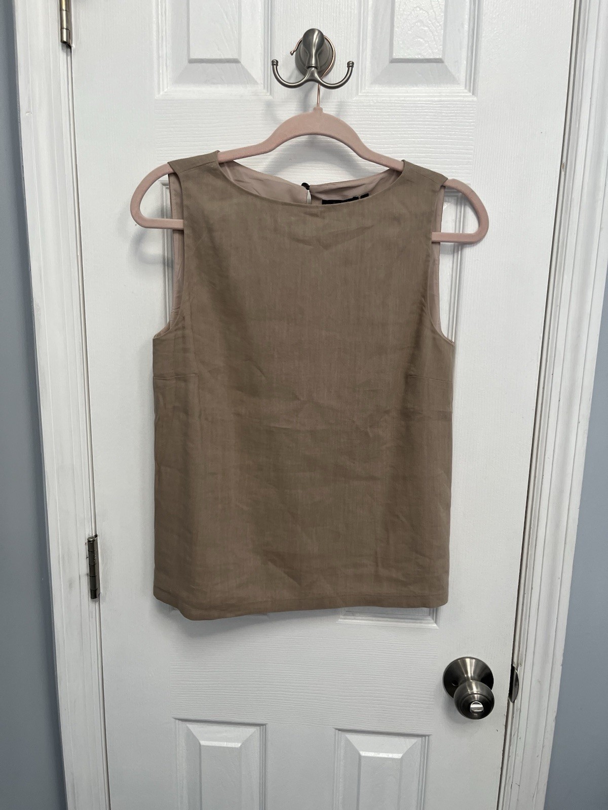 Theory Tan Sleek Crunch Linen Blend Boatneck Top Keyhole Back Size S Cottage