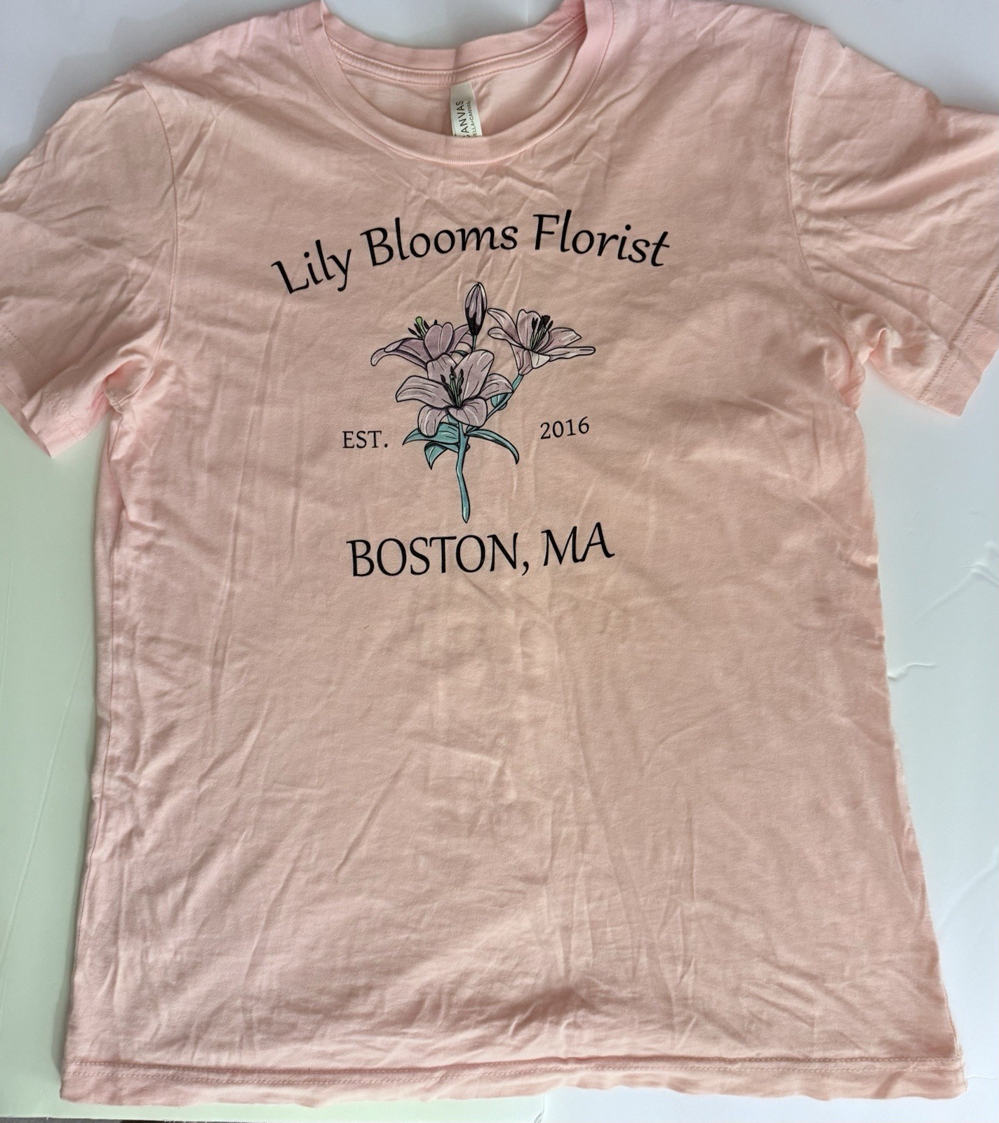 Lily Bloom Florist T-Shirt Boston, MA In Pink Purple Lily Flowers M Medium
