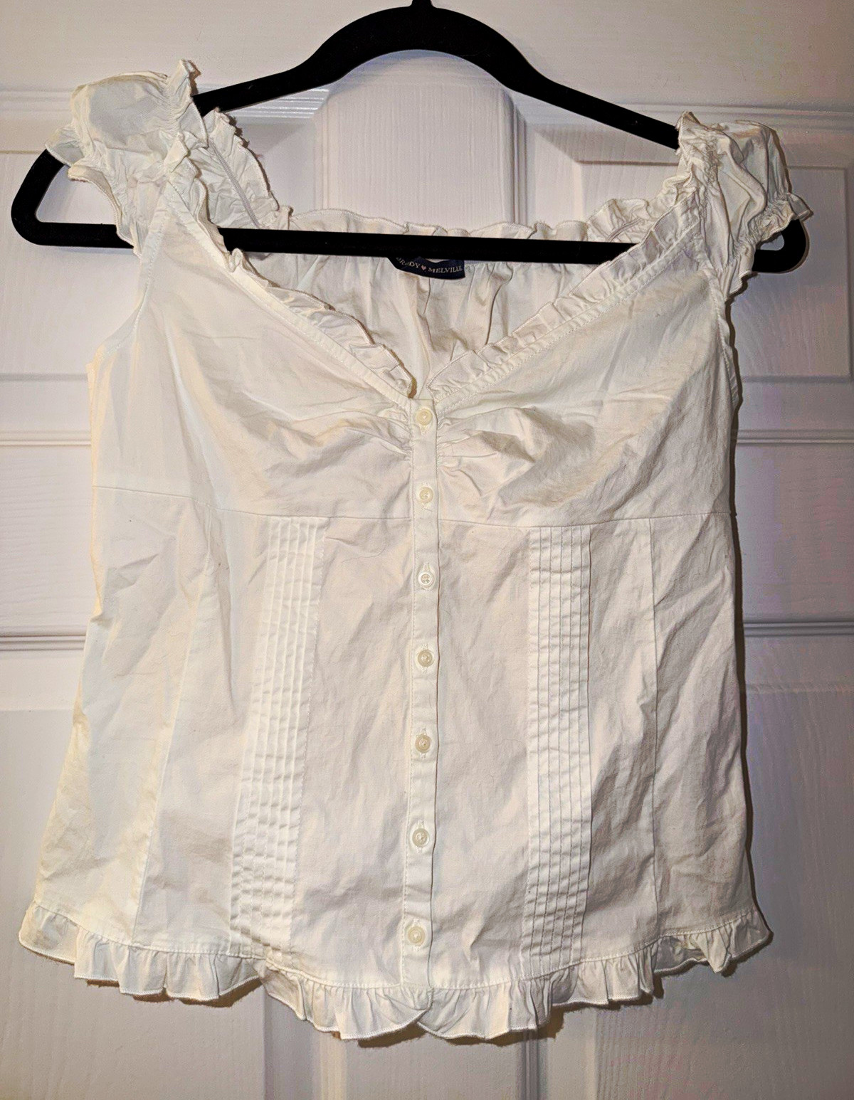 Brandy Melville Women’s White Sleeveless Ruffle Button Blouse