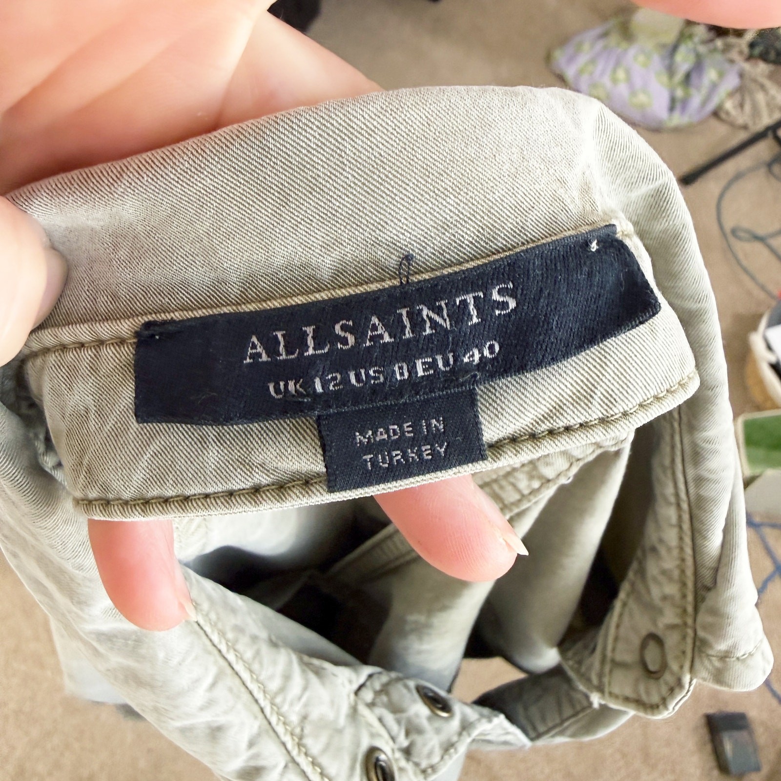 Allsaints Sage Green Button Down Top w Cutout Detail Oversized Fit Women’s Sz 8