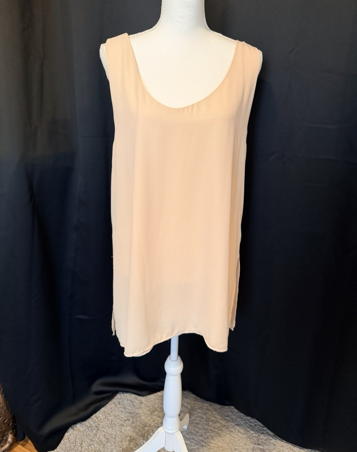 ZARA Women’s XL Beige Chiffon Polyester Scoop Neck Sleeveless Tank Top Slit