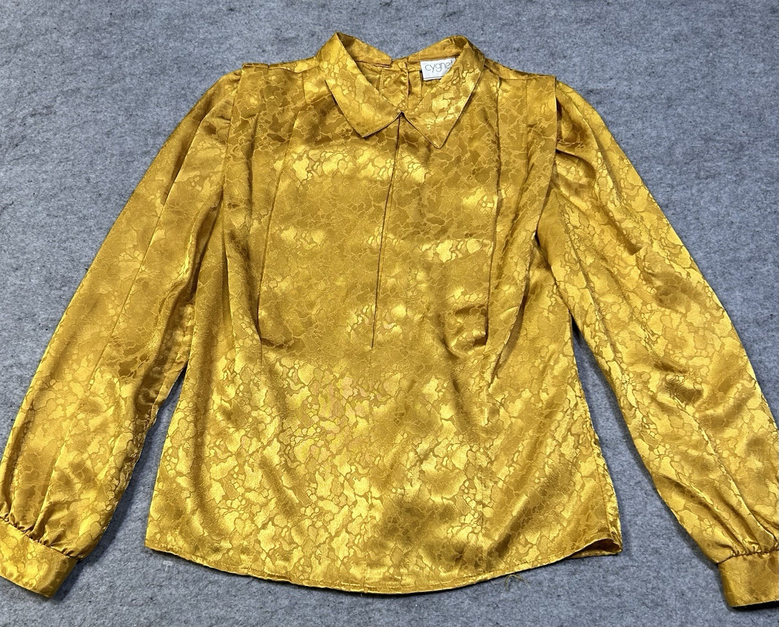 Vintage Cygnet Womens Gold Jacquard Back Button Up Blouse Sz 7/8 Old Money