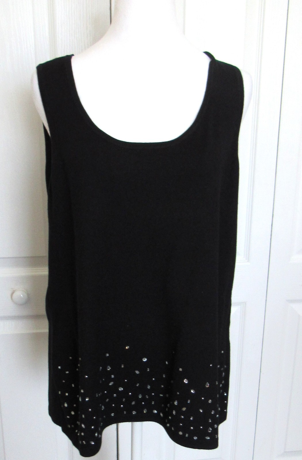 NWT CHICO’S SIZE 2 LARGE BLACK TWIN SET JACKET TANK GLASS BEADS BEAUTIFUL!