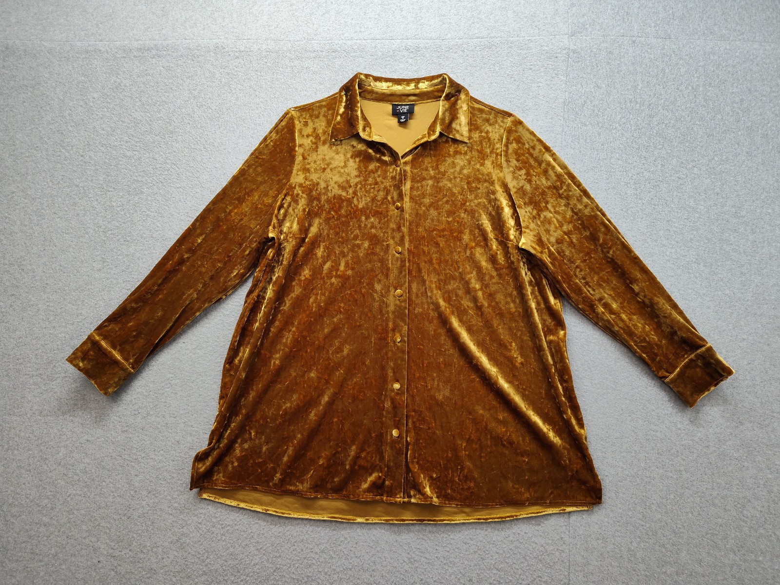 June + Vie Women Top M Gold Velvet Collared Oversized Button Front Casual Wear