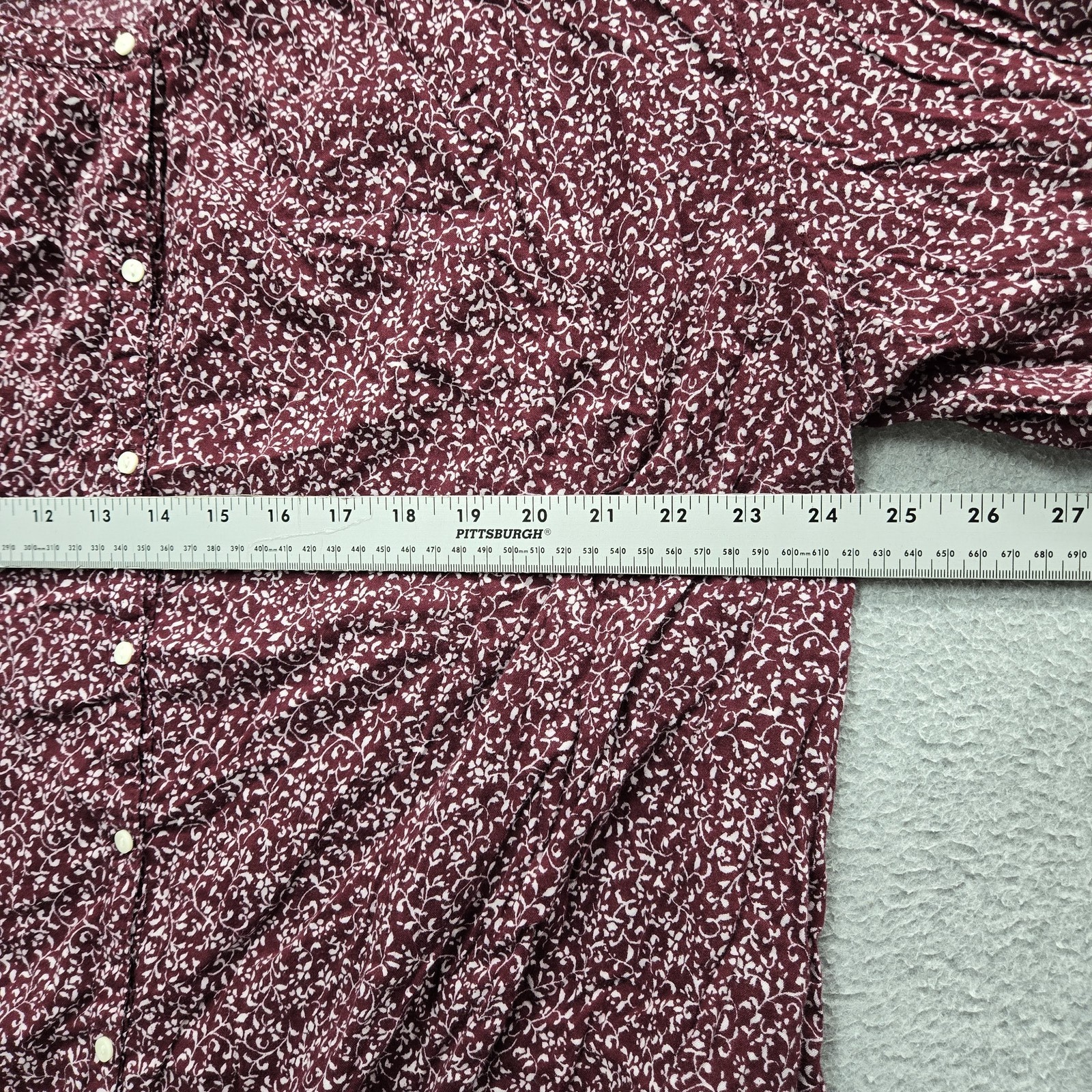 Old Navy Women Blouse XL Burgundy Floral Button front Long Sleeve