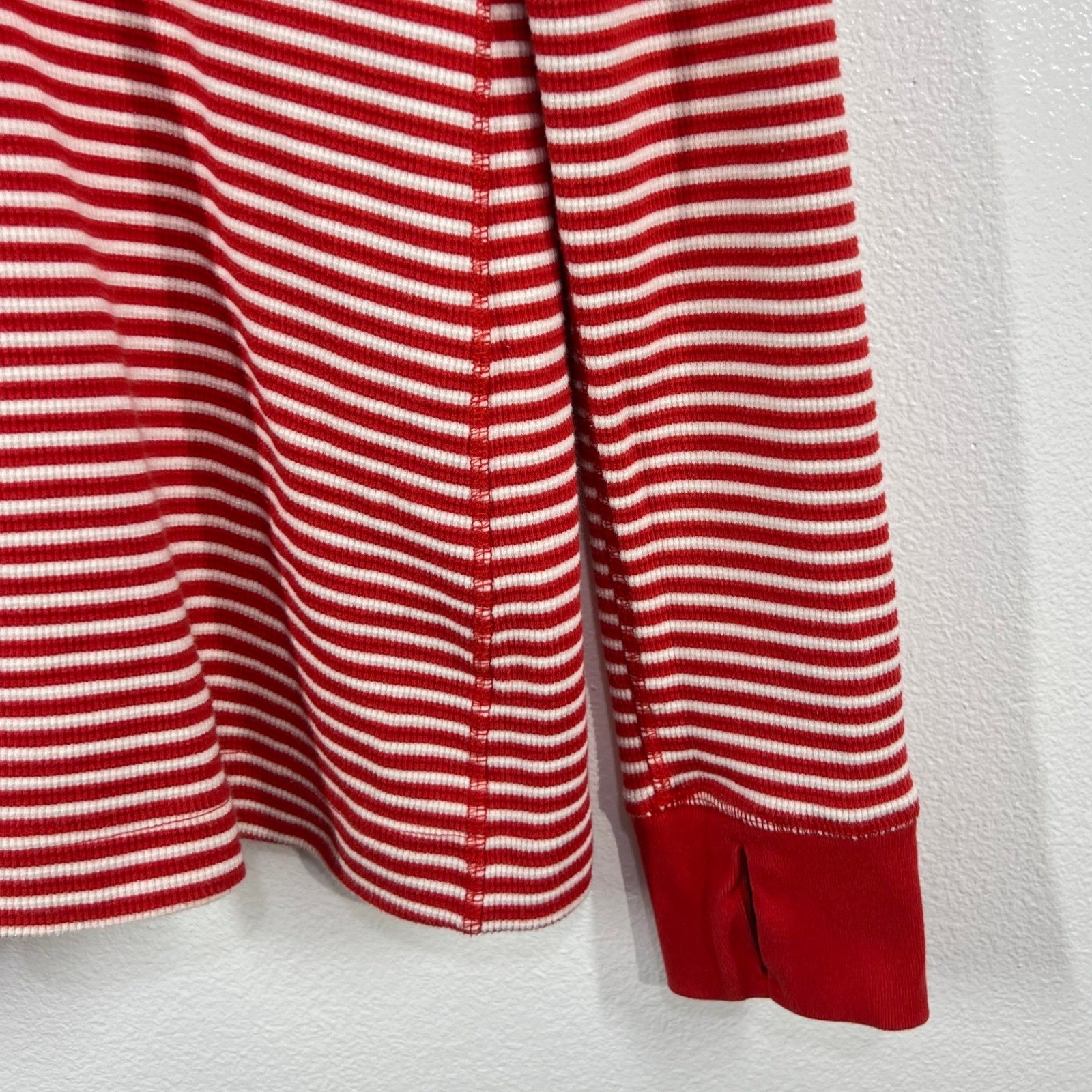 Duluth Trading Co Winter Waffle Crewneck Thermal Shirt Large L Red White Striped