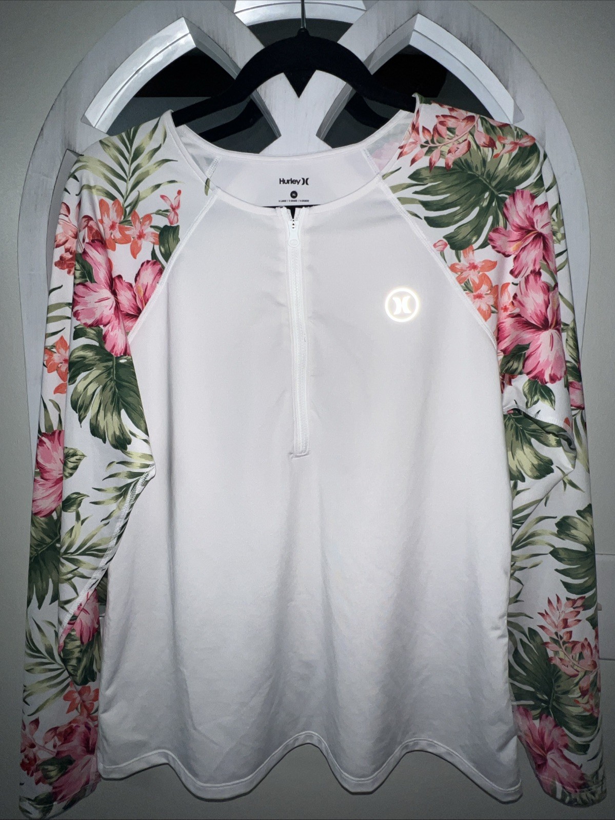 Hurley UPF 50+ LS T-shirt Women’s TROPICAL Foliage Kayak-Garden-Yoga SZ/XL