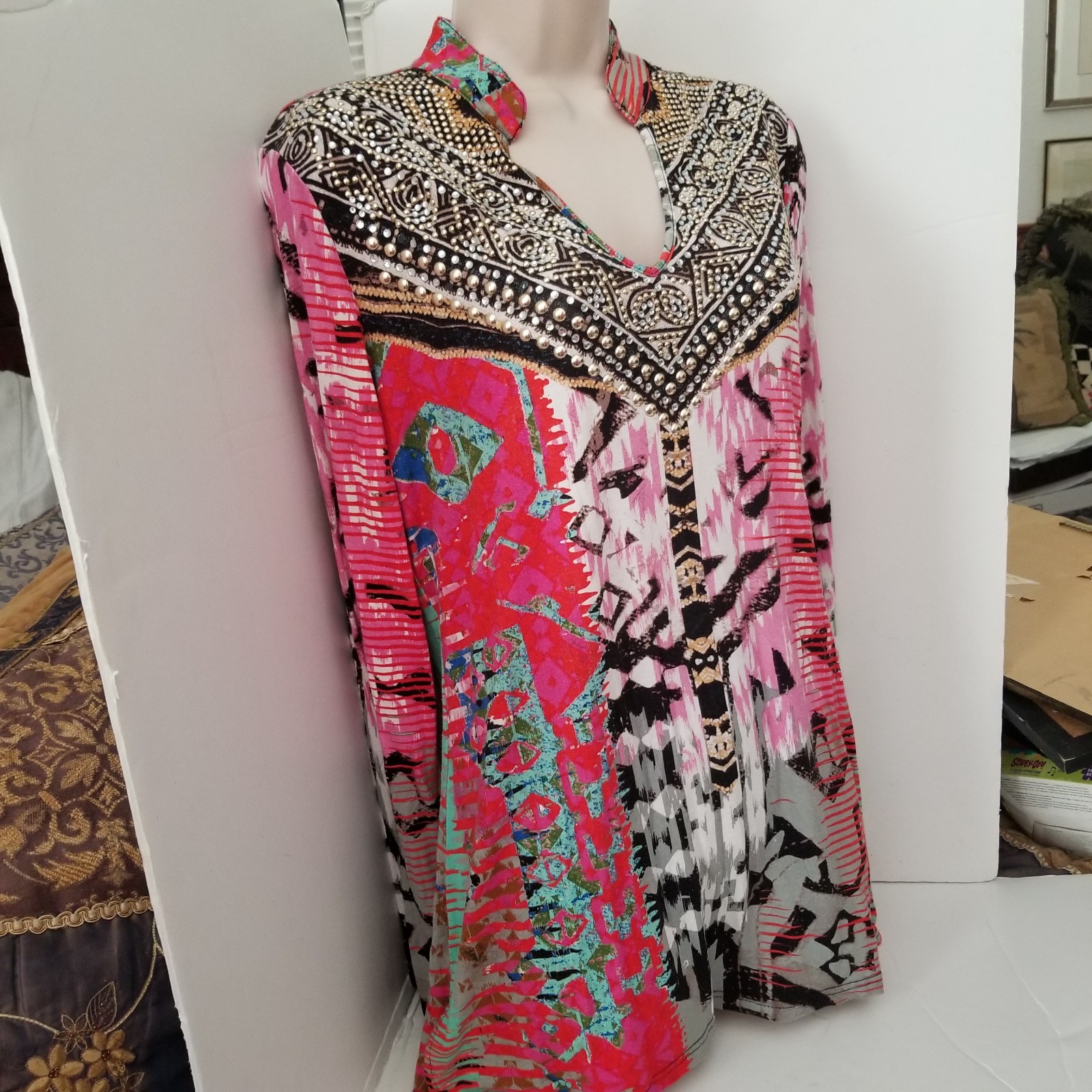V Cristina Colorful Abstract Pattern Embellished Rhinestone Long Sleeved Shirt L