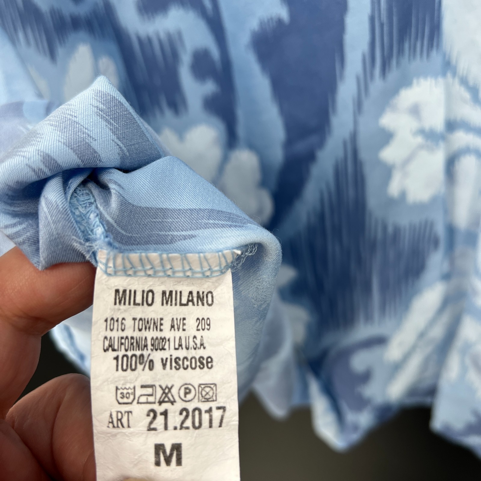 milio milano abstract floral blue button up shirt coastal grandma modern USA M