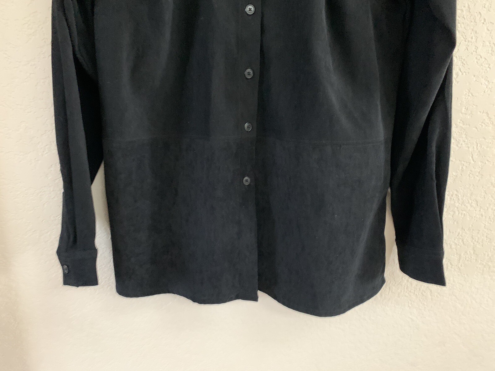 Cascade Blues Black Button Up Shirt Size M