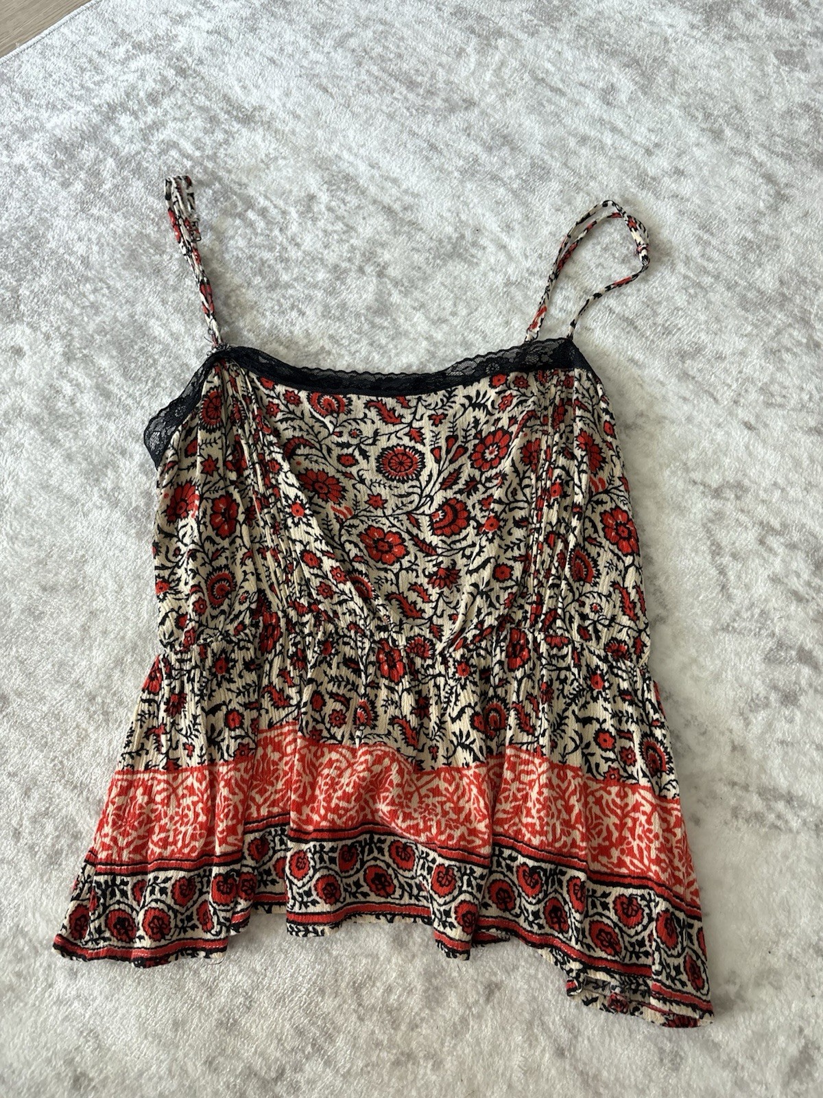 Forever 21 Women’s S Beige/Red/Black Floral Spaghetti Strap Pullover Cami Lace