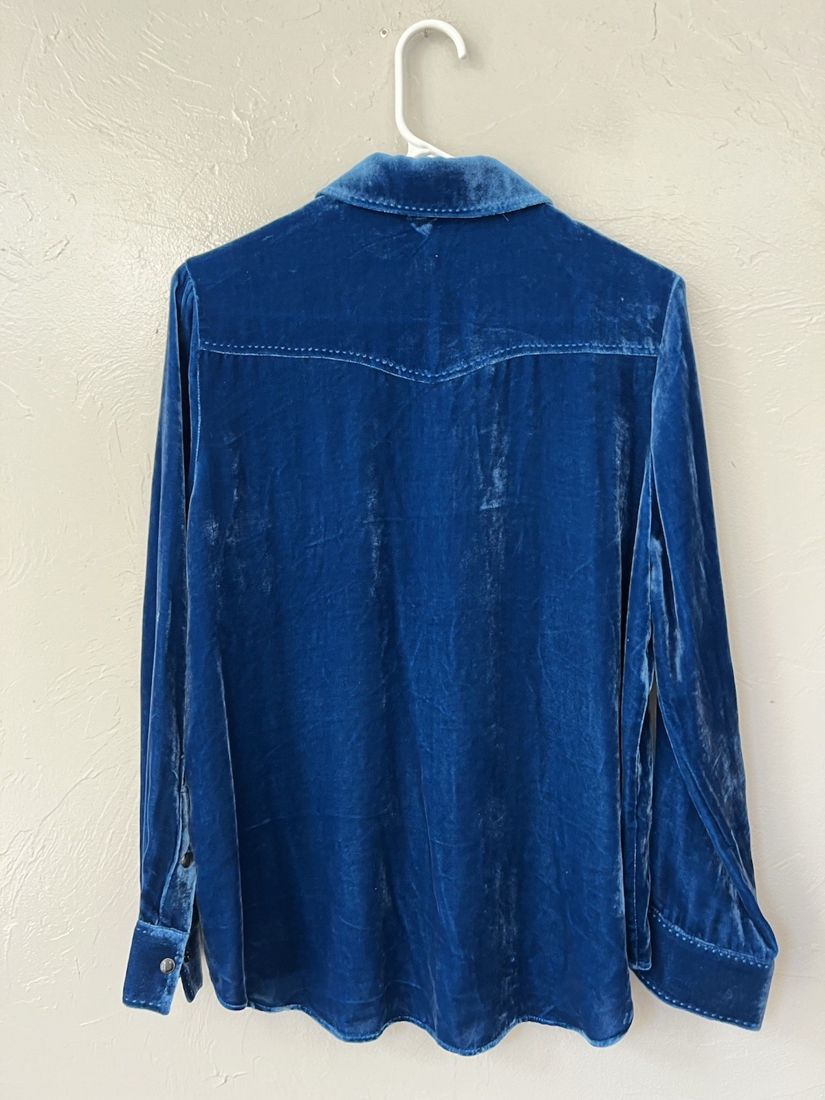 Sundance Anja Shirt Women Small Blue Silk Blend Velvet Pearl Snap Yoke Western