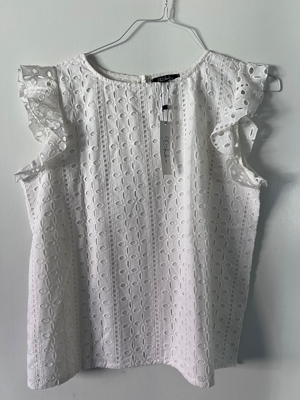 NWT RD Koko White Eyelet Lace Cap Ruffle Sleeves Cotton Lined Top Blouse Size L