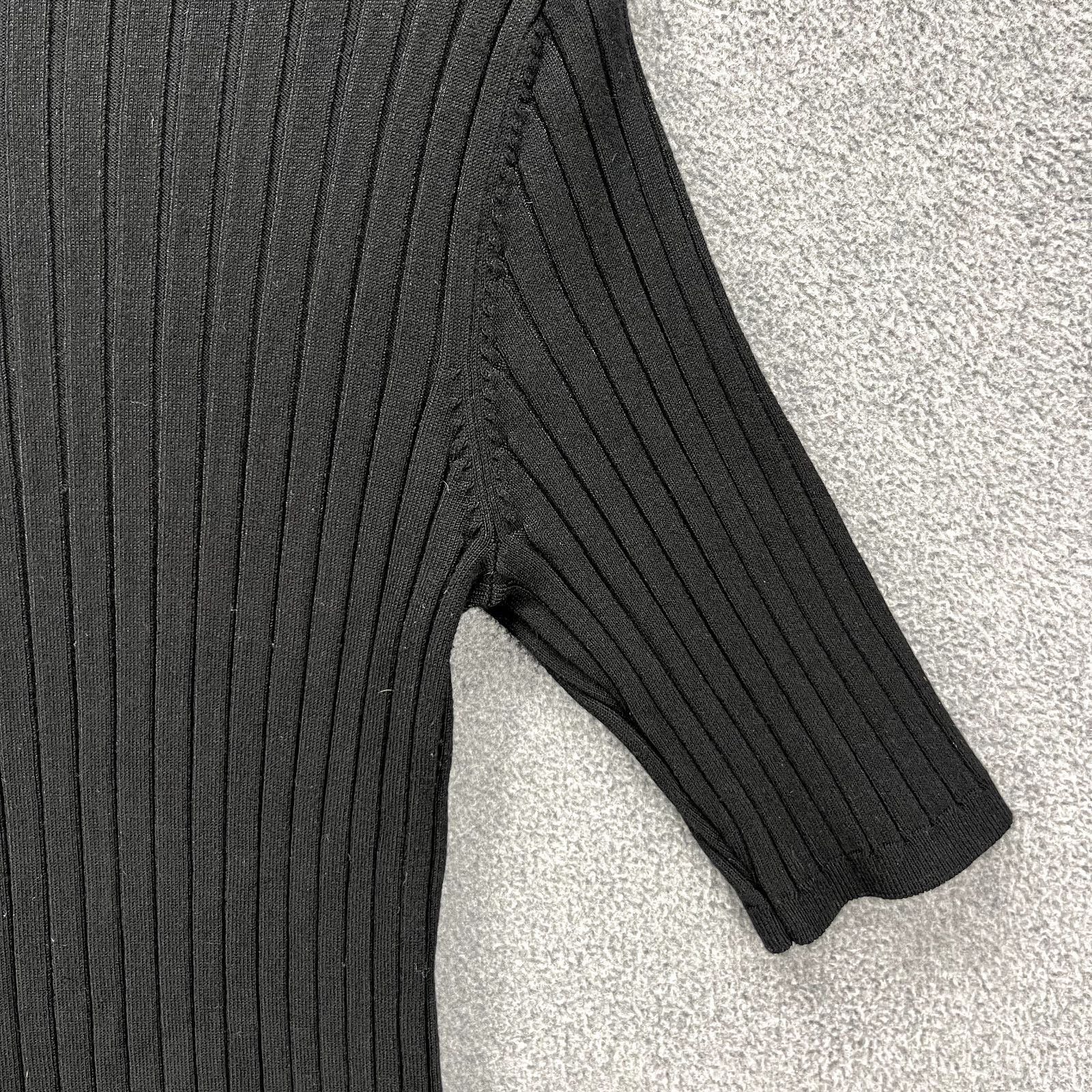 525 America Top Womens Small Black Mock Neck stretch short sleeve knit sweater
