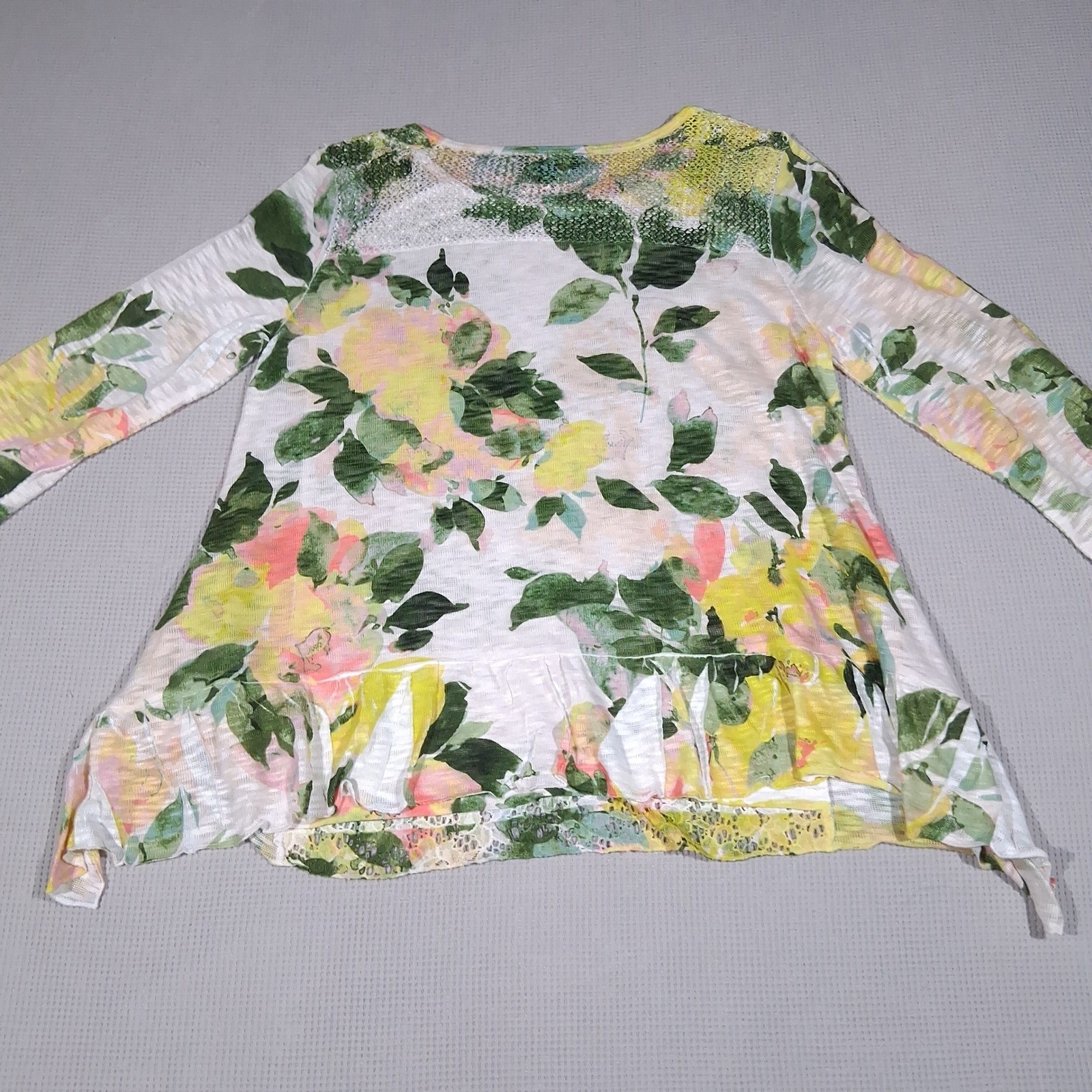 Melissa Paige Petite Floral Lace Yoke Ruffle Top Green Yellow Rose Cottagecore