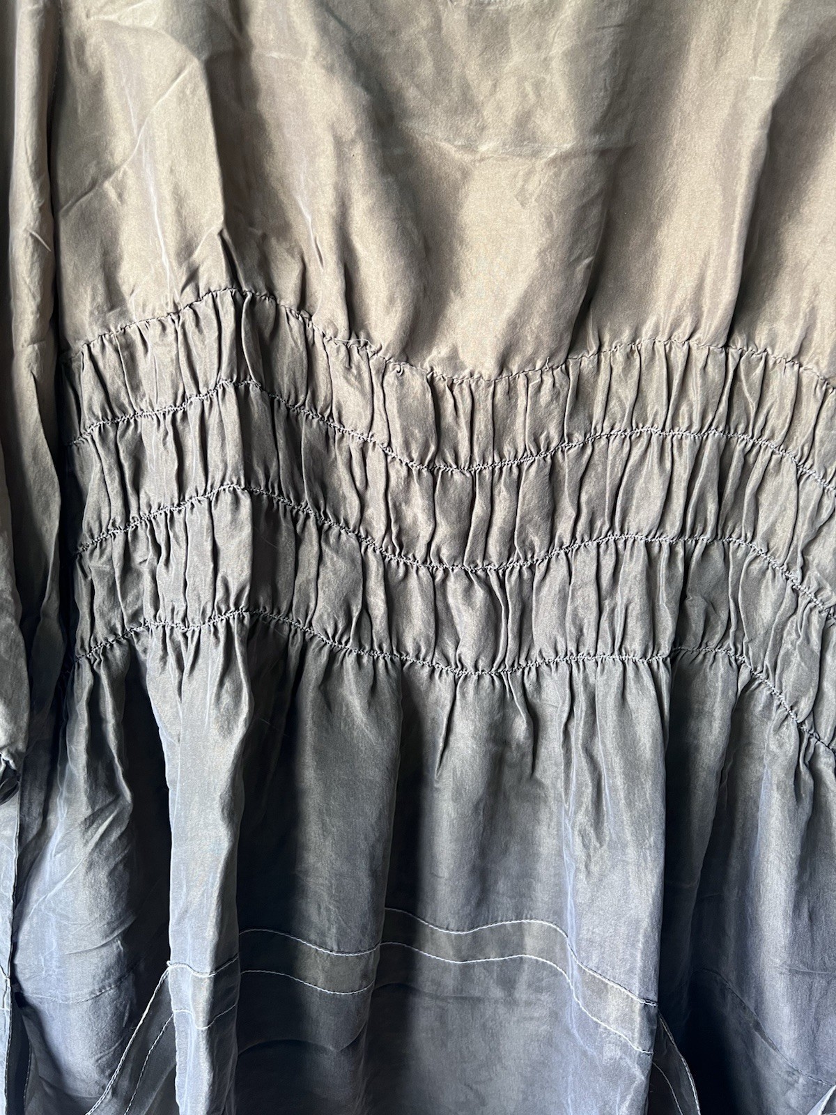 NWT Love Notes 100% silk Smocked Tunic Top XL Olive Khahi Boho Bishop Sleeve