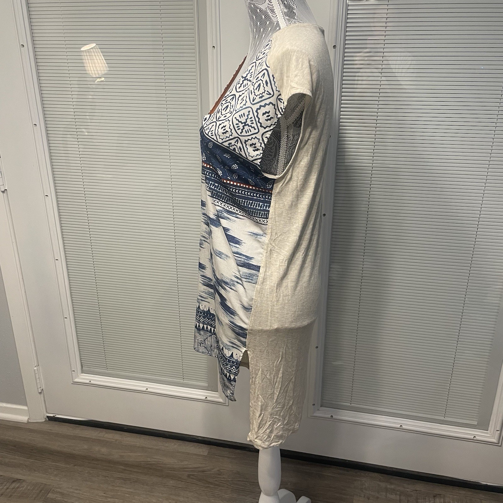 ZARA Women’s Asymmetrical Tunic Top Blue/Cream Boho Patterned U.S. Small