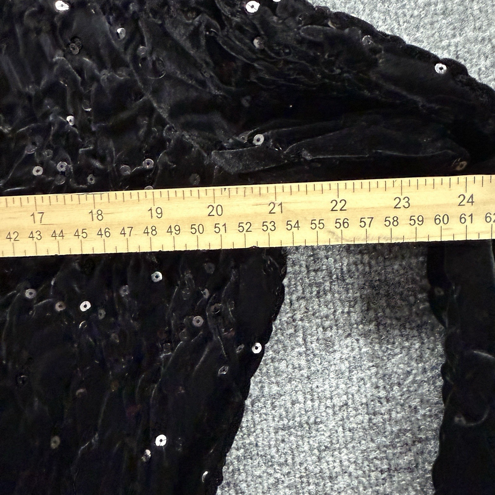 Cachet Blouse Top Womens XL Black Velvet Sequins Wrap V-Neck Evening Event Party