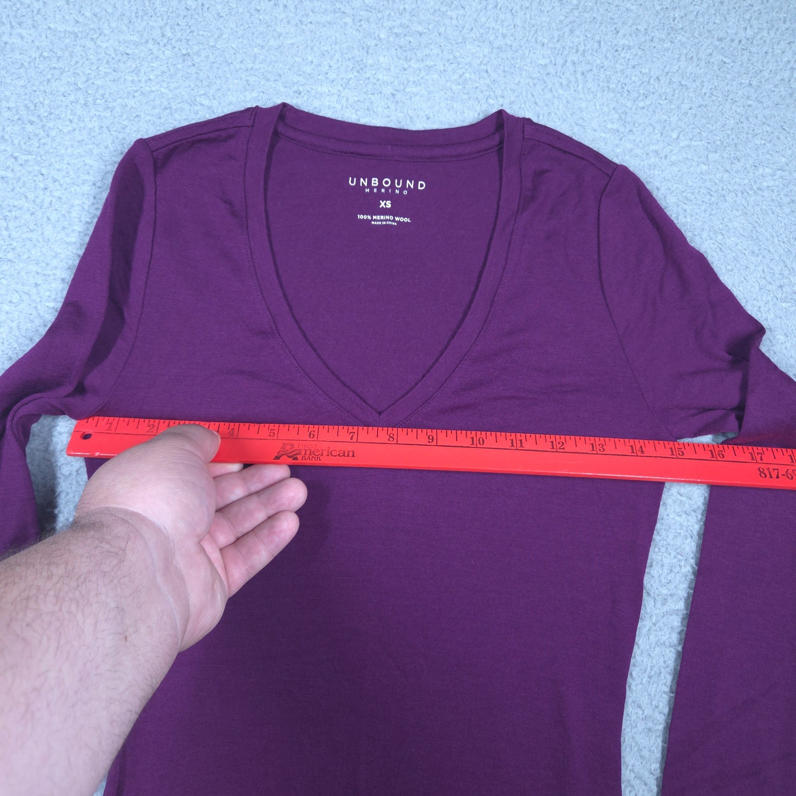 Unbound Merino Slim Merino Long Sleeve V-Neck Shirt Women’s XS Purple 100% Wool