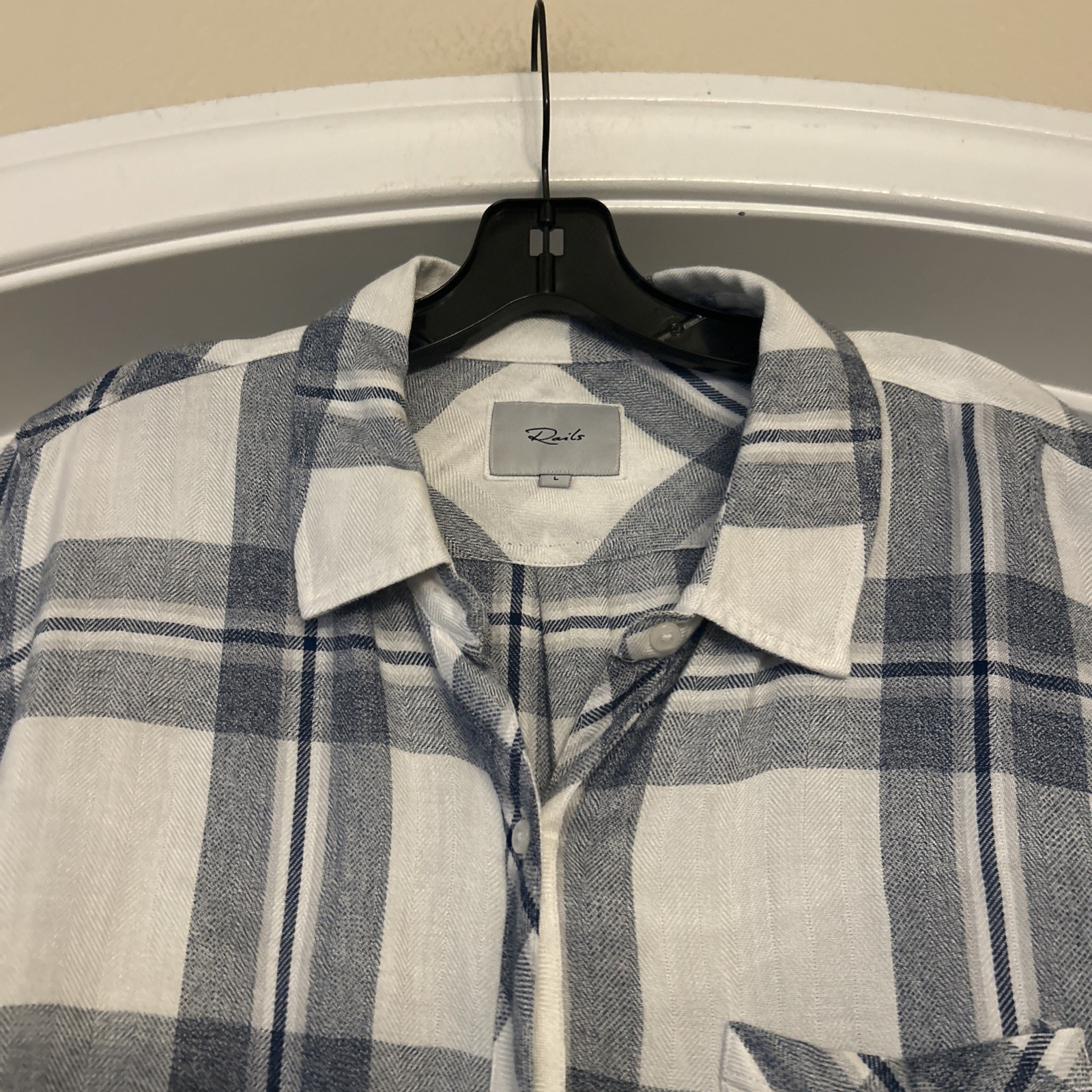 Rails Shirt White Blue Plaid Hunter Button Long Sleeve Rayon Top Size L