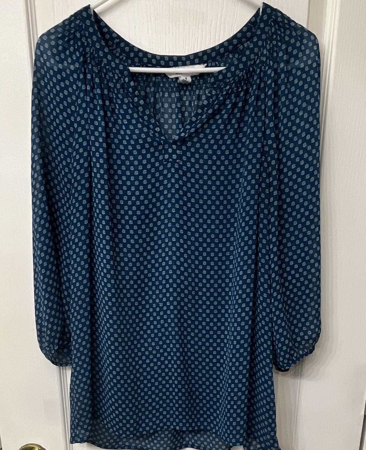 Old Navy Geometric Chiffon V-Neck Pleated Balloon Sleeve Blouse L