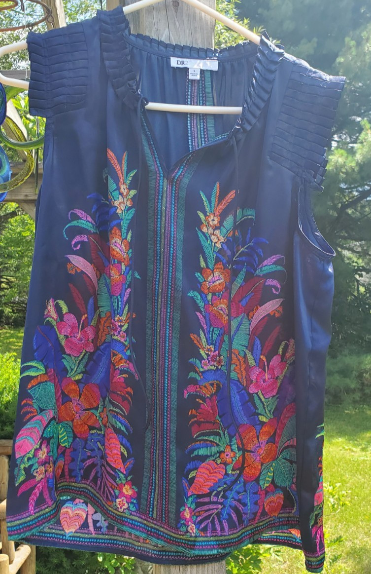 DR2 Pleated Detail Navy Floral Sleeveless Top Size S