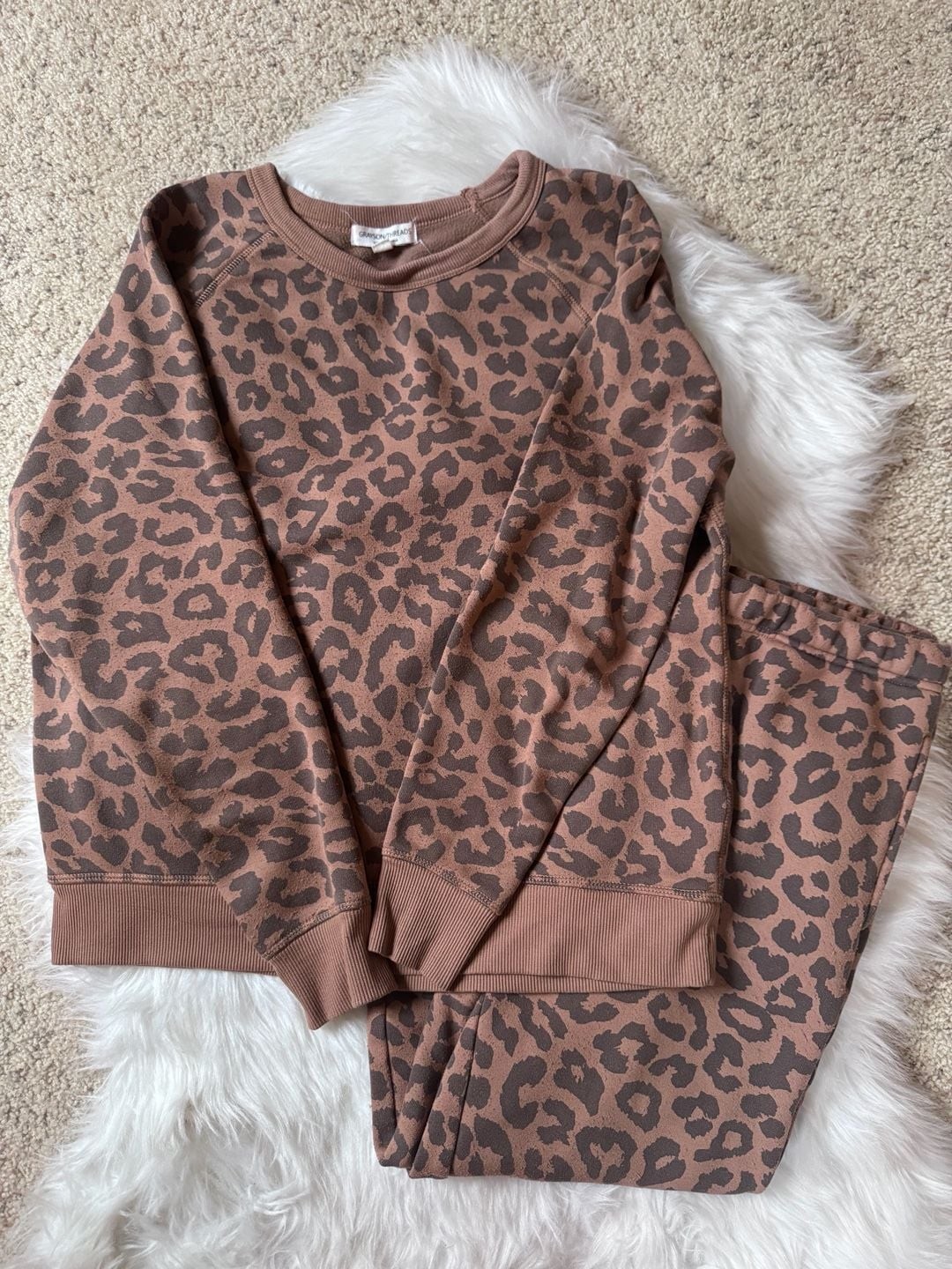 Grayson Threads Size XS Women’s Leopard Print Two-Piece Loungewear Set