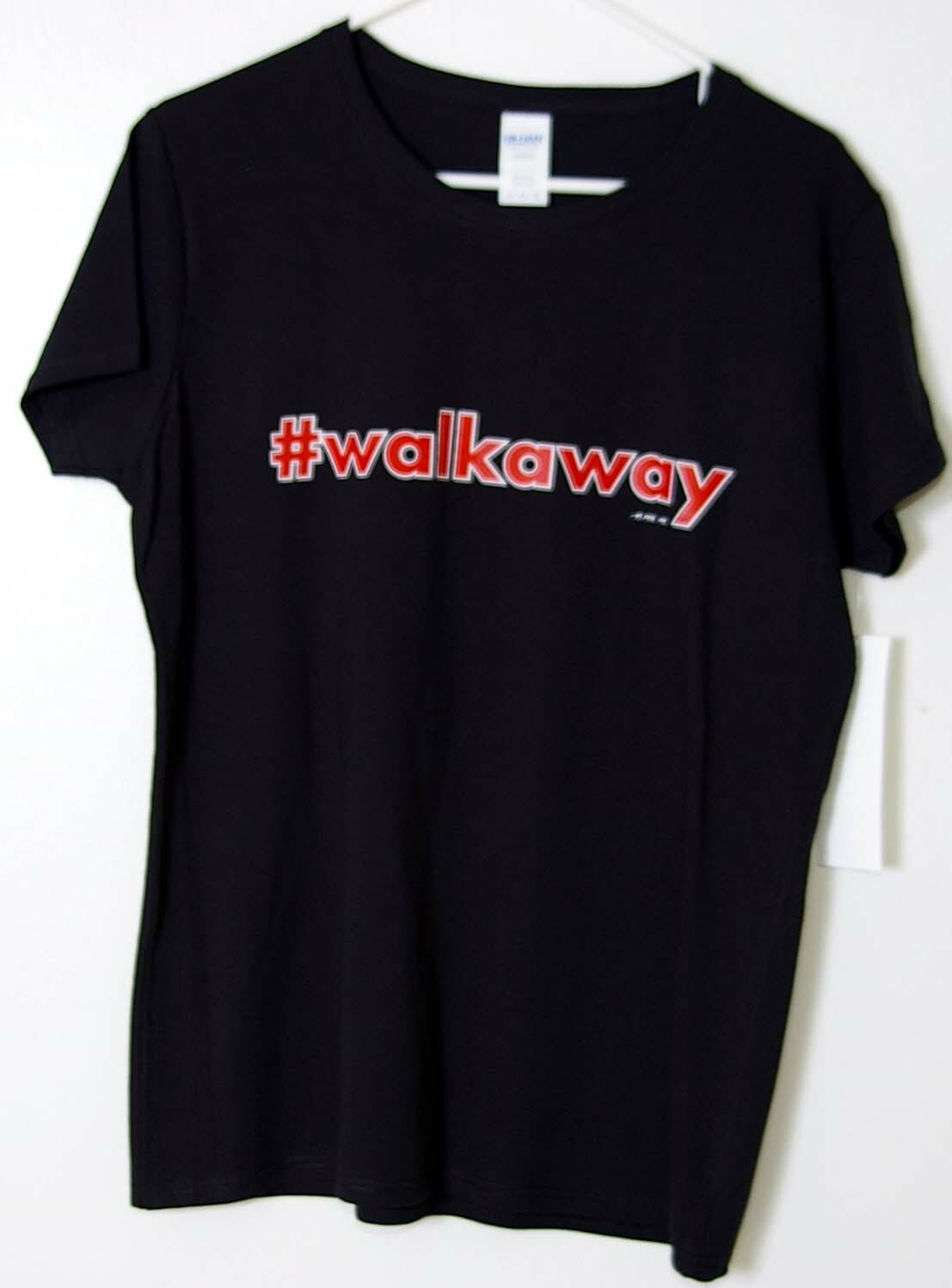 Gildan “#Walkaway” Womens Graphic T-Shirt Color Black Size L NWT