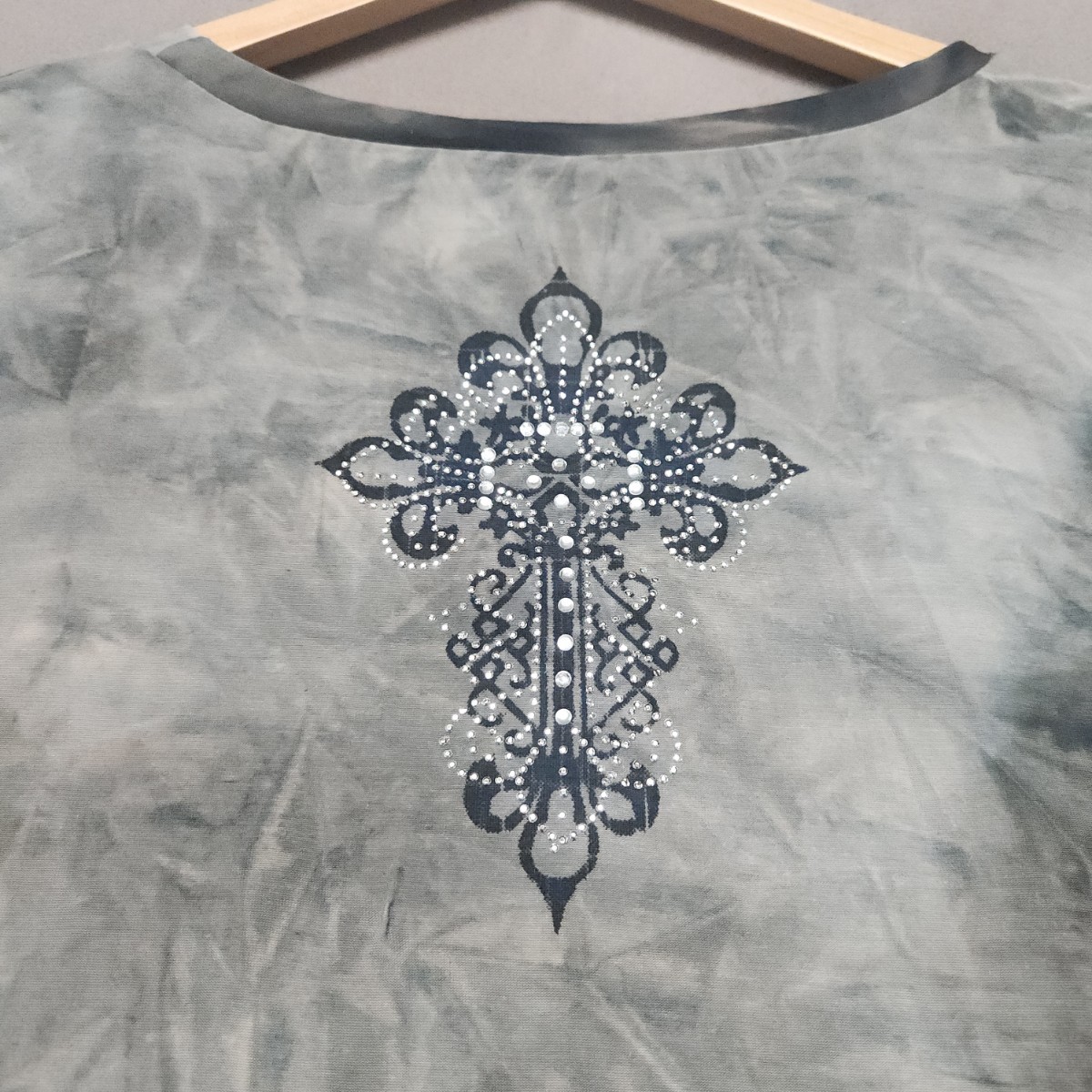 Unknown Brand Blue Graphic Rhinestone Cross Cotton Blend Short Sleeve T-Shirt