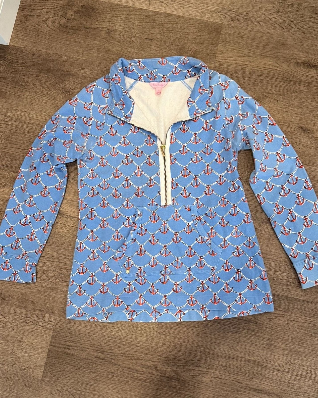 Lilly Pulitzer Skipper Popover in Anchors Away Blue Nautical Print – Large